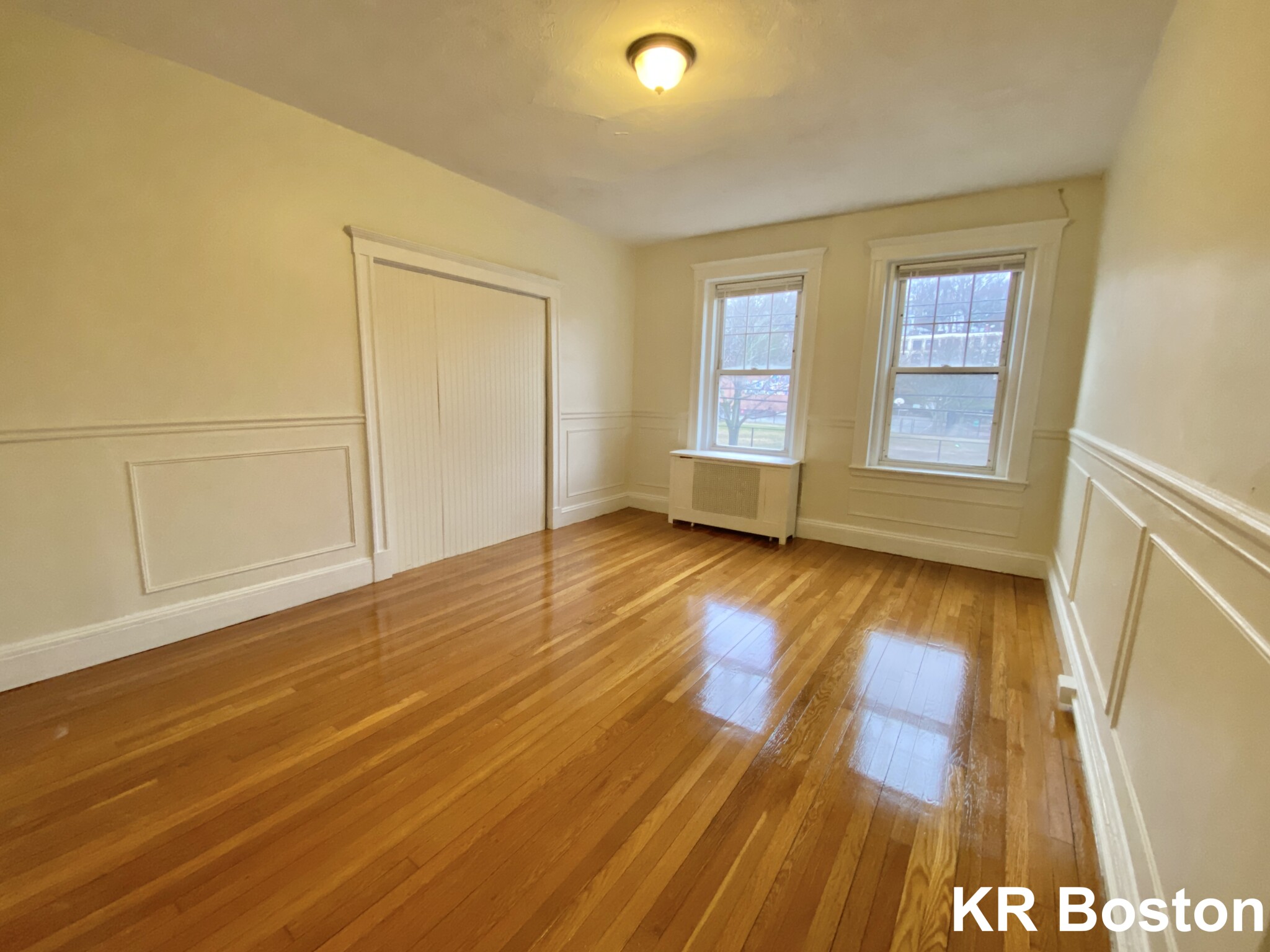 724 Washington St, Washington Square