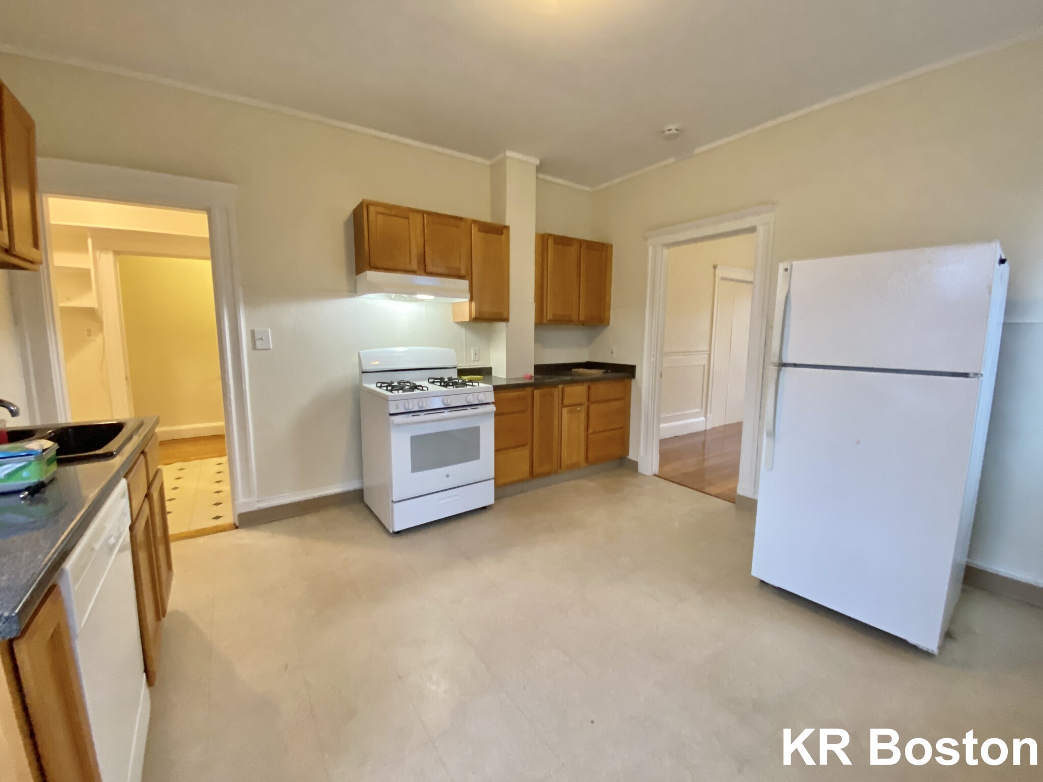 724 Washington St, Washington Square