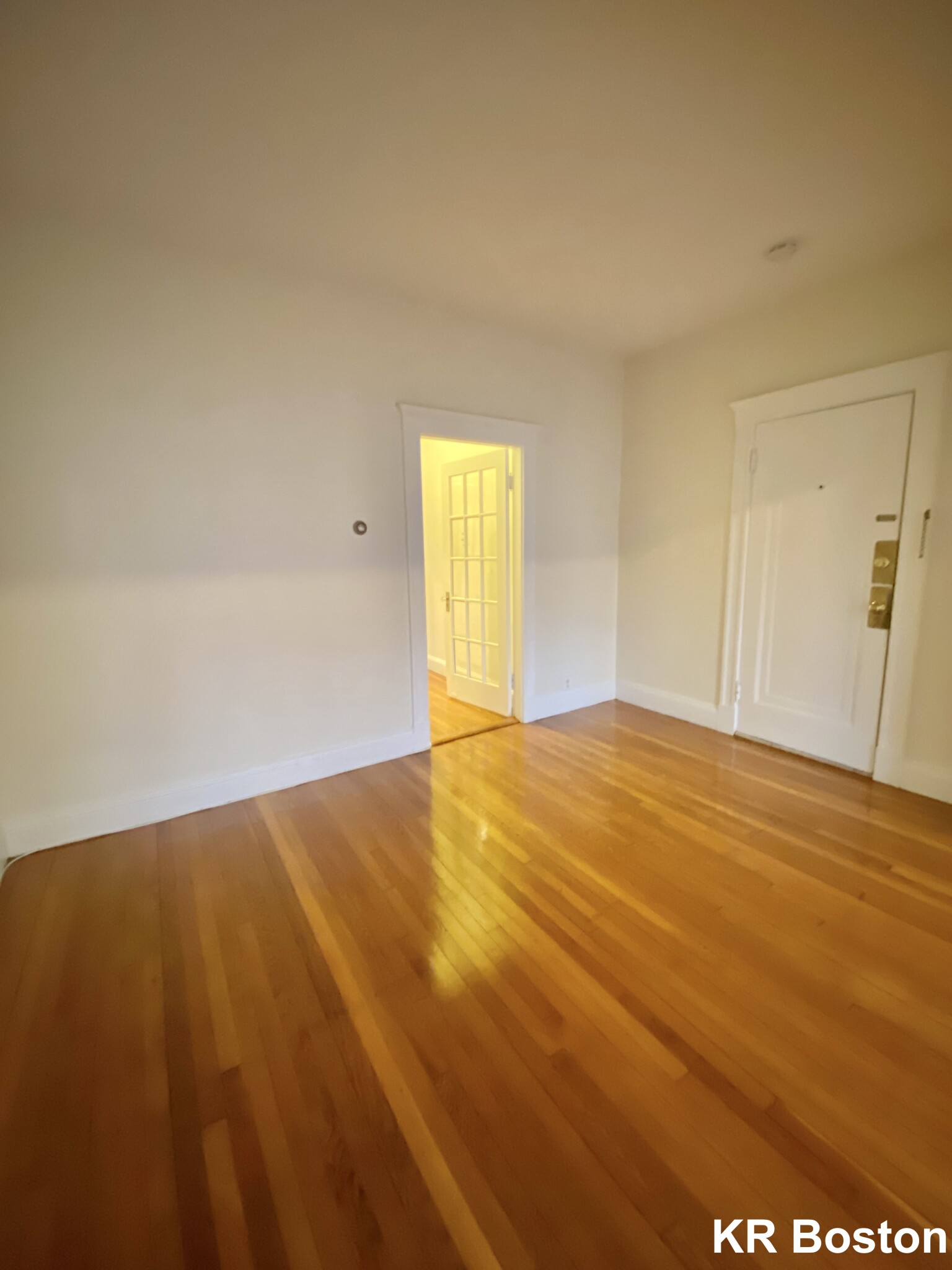 724 Washington St, Washington Square