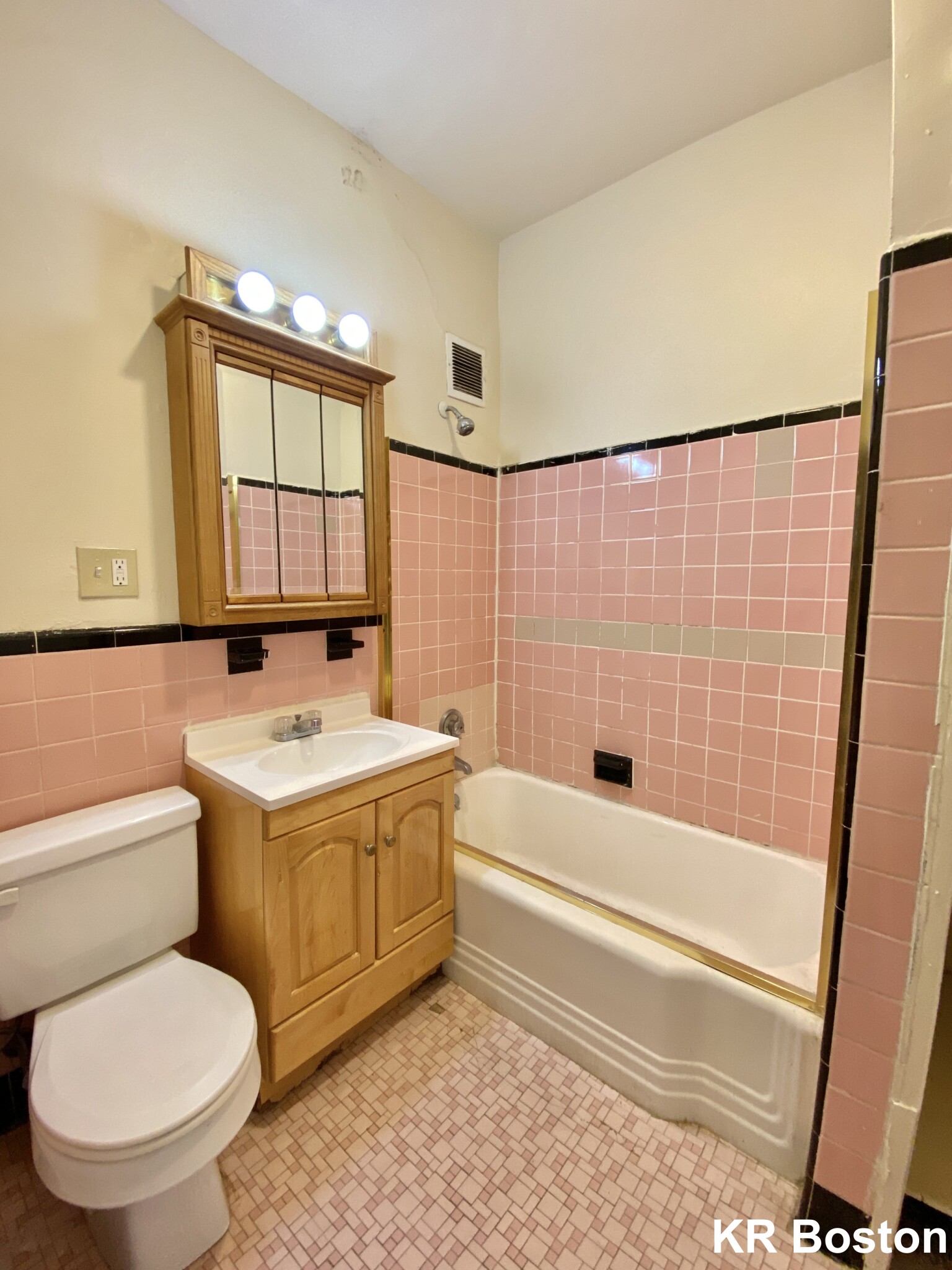 69 Harvard Ave, Allston