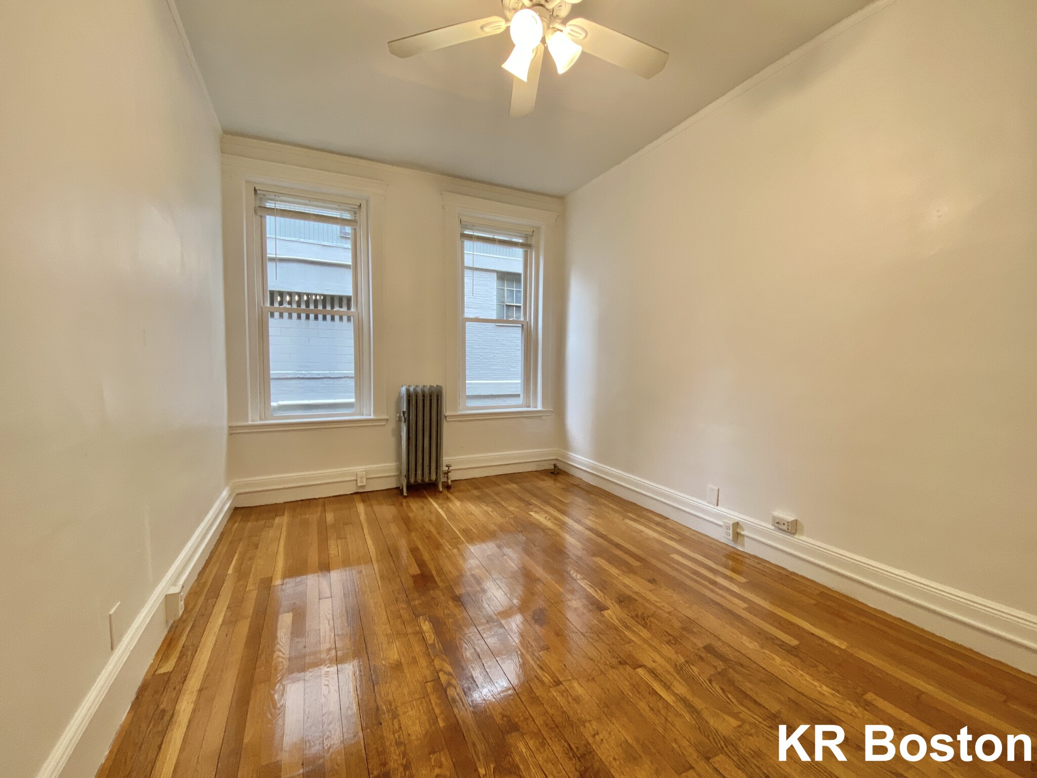 26 Hemenway St, Fenway