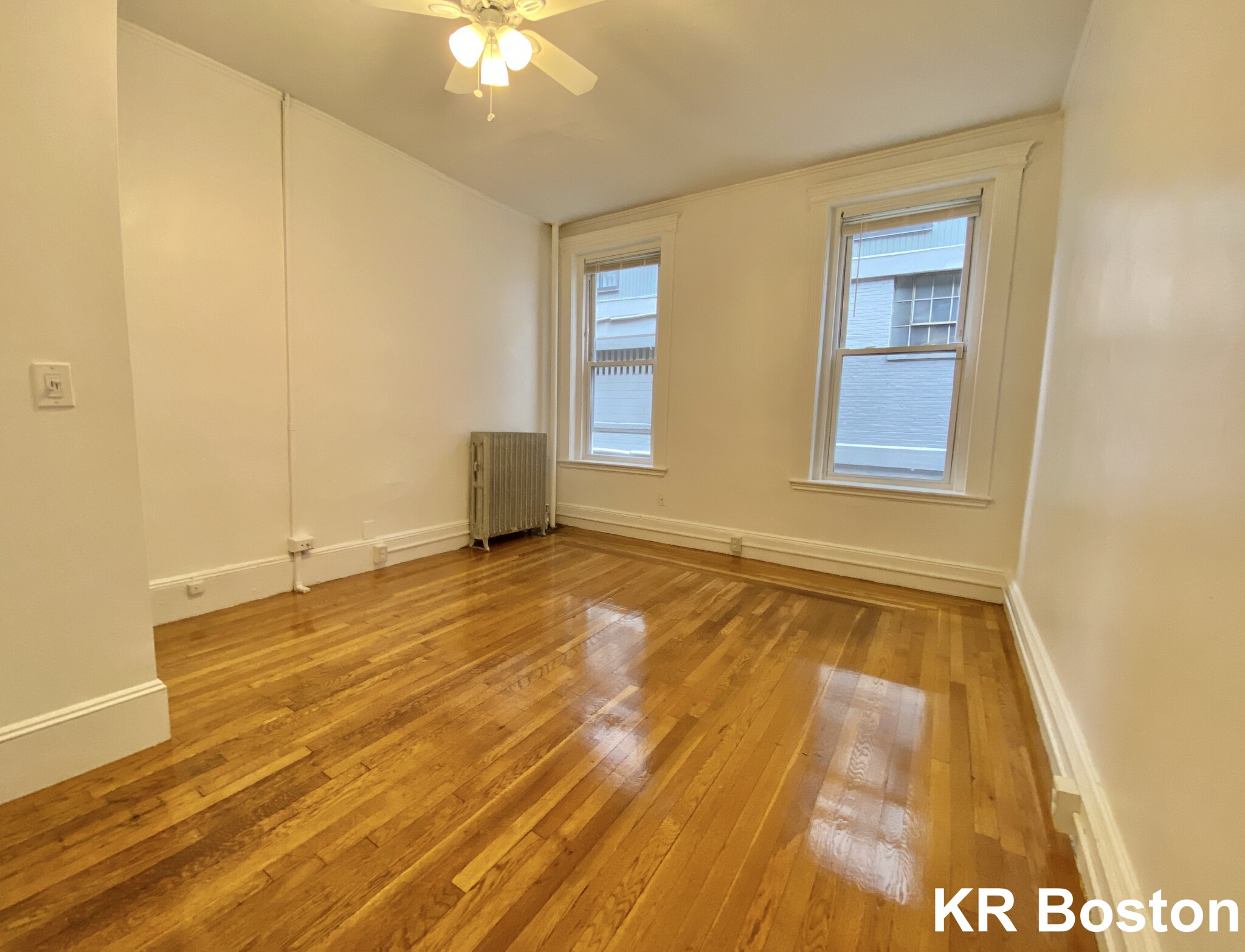 26 Hemenway St, Fenway