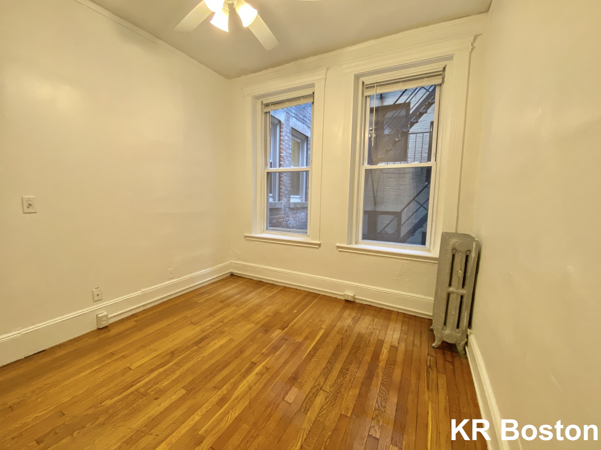 26 Hemenway St, Fenway