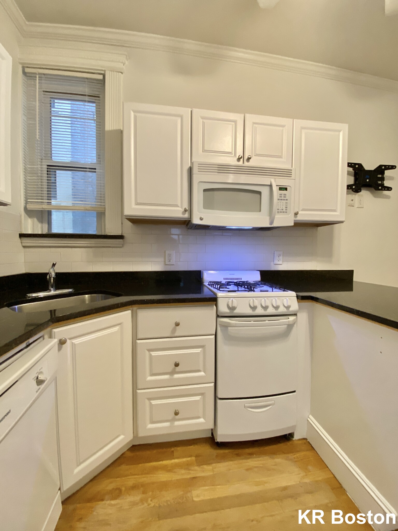 26 Hemenway St, Fenway