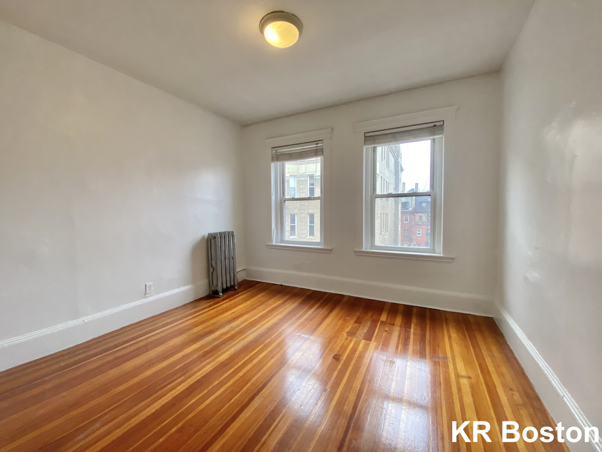 2 bed, 1 bath apartment for rent at 64 Hemenway St Unit 22, Fenway — photo 7 of 12