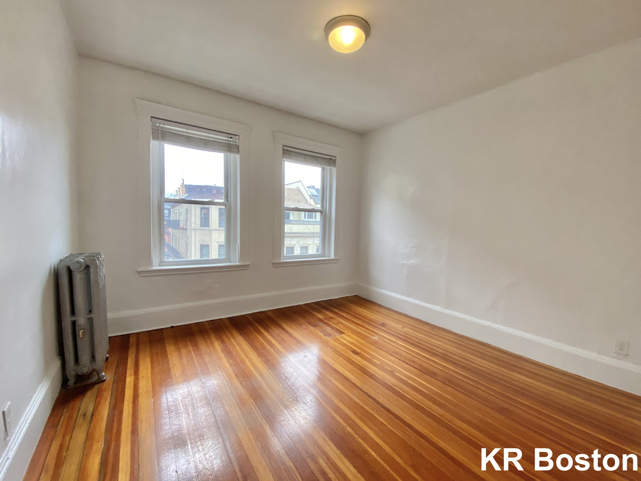 2 bed, 1 bath apartment for rent at 64 Hemenway St Unit 22, Fenway — photo 6 of 12