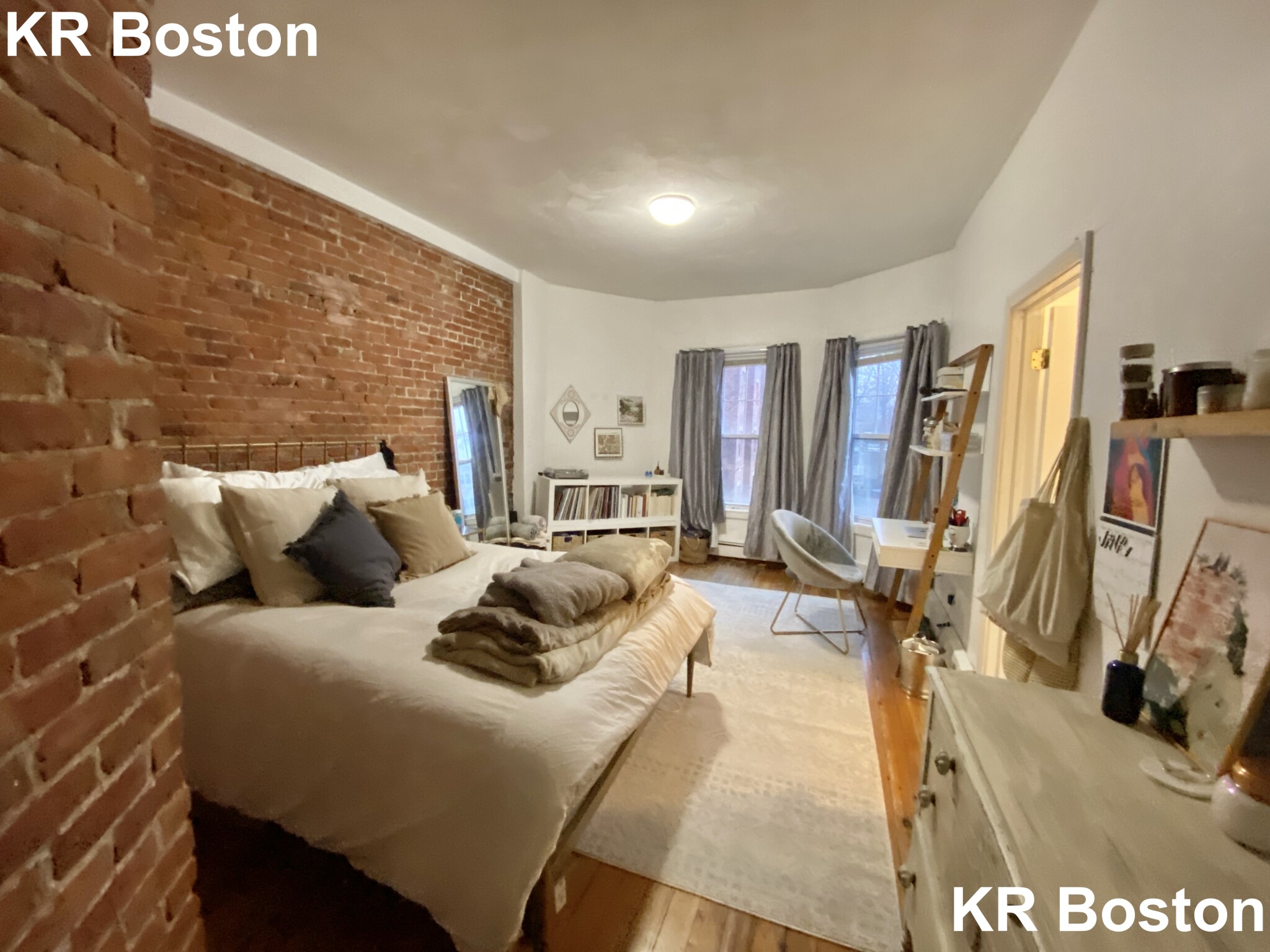 526 Harvard St, Coolidge Corner