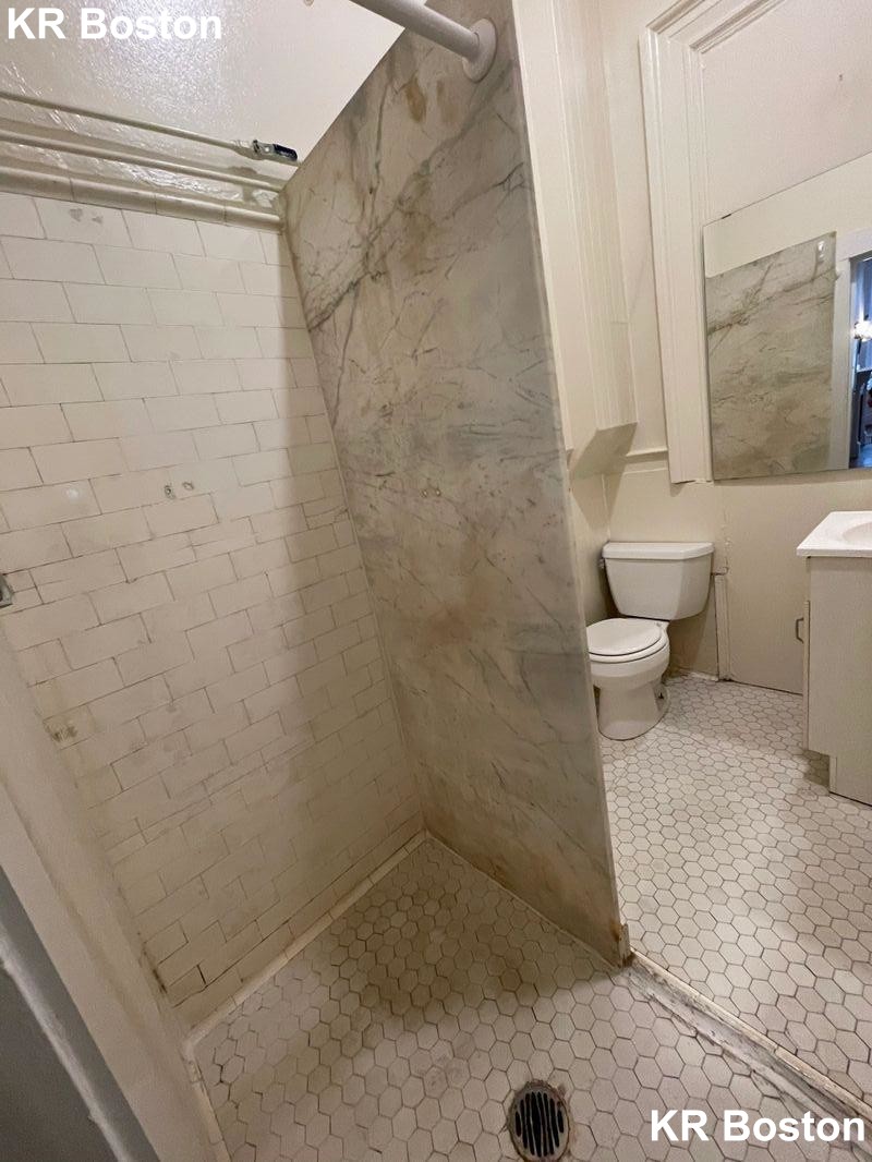 1 bed, 1 bath apartment for rent at 172 Marlborough St Unit 2R, Boston — photo 8 of 8