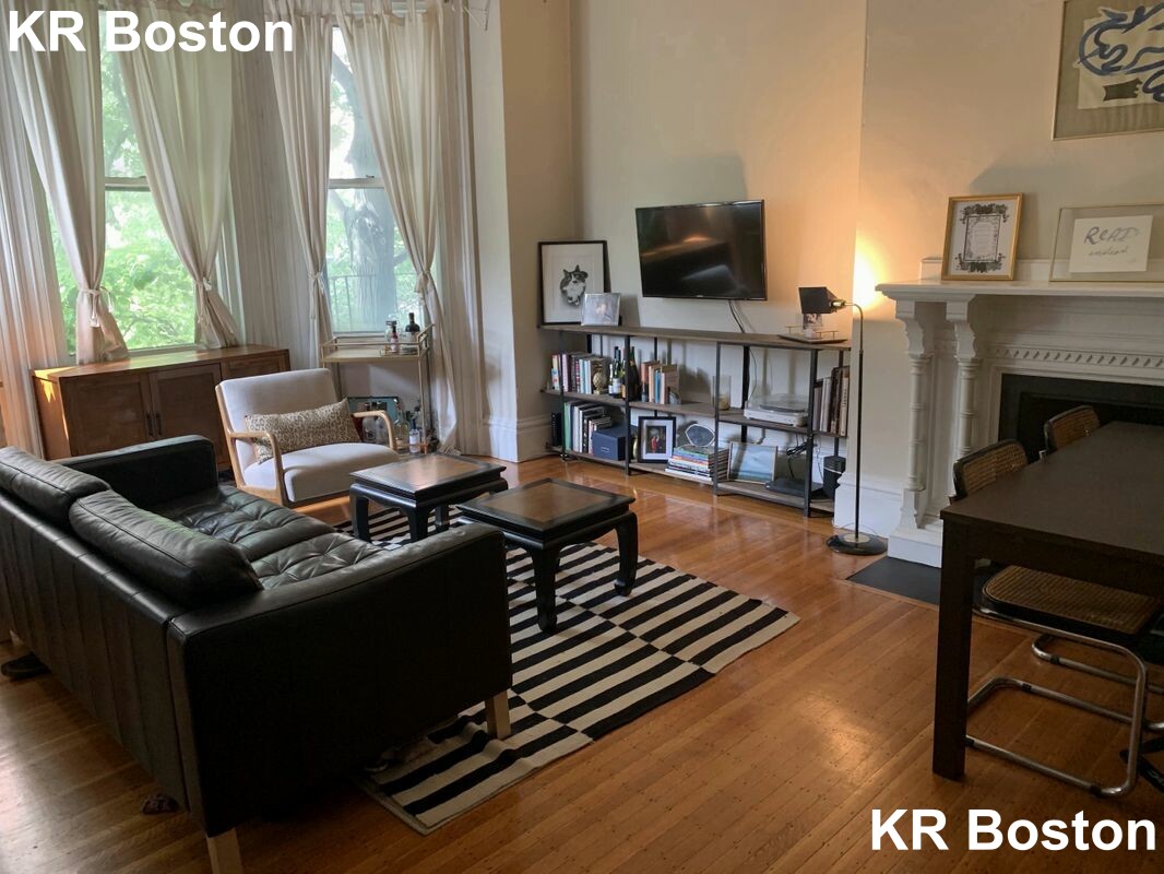 1 bed, 1 bath apartment for rent at 205 Beacon St Unit 5, Back Bay — photo 2 of 5