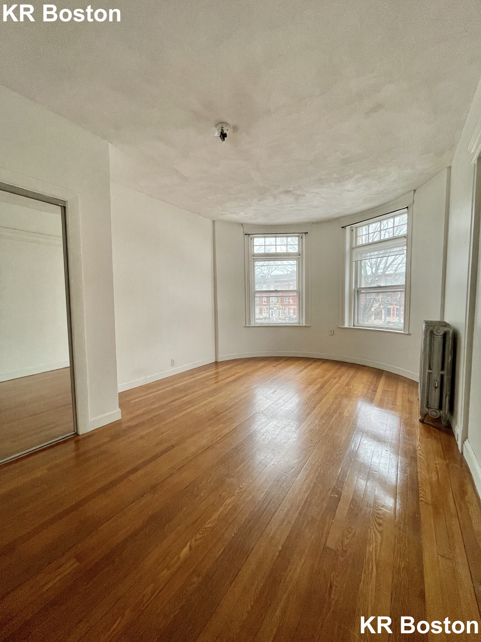 5 bed, 2 bath apartment for rent at 1905 Beacon St Unit 2, Brookline — photo 39 of 50