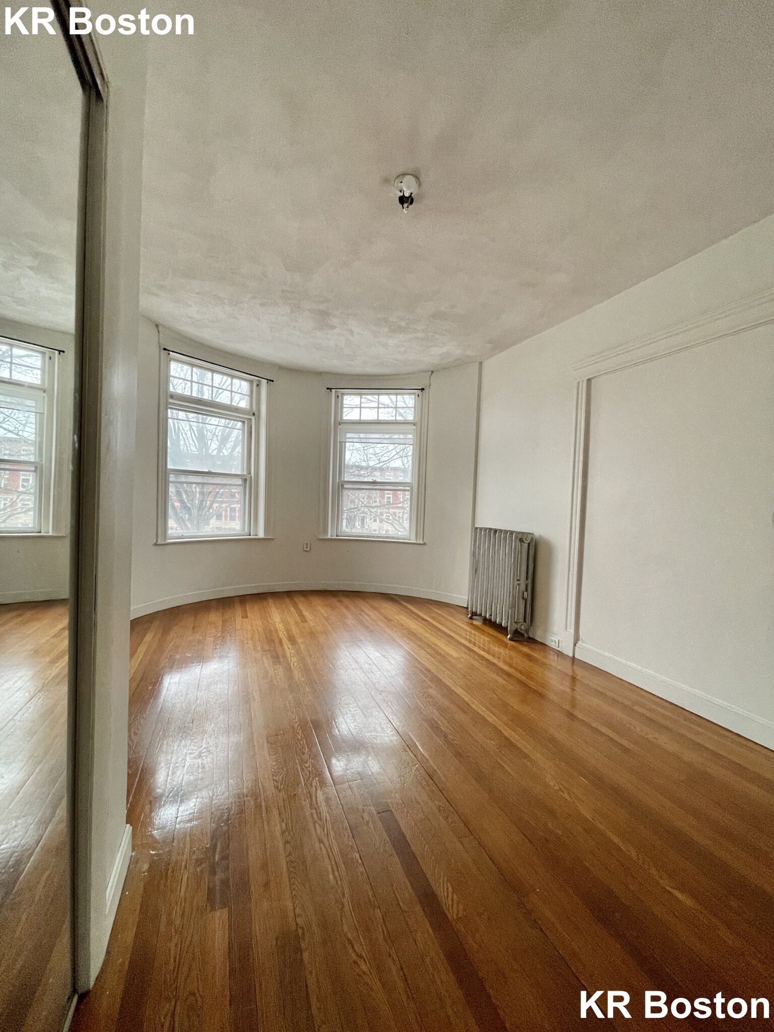5 bed, 2 bath apartment for rent at 1905 Beacon St Unit 2, Brookline — photo 38 of 50
