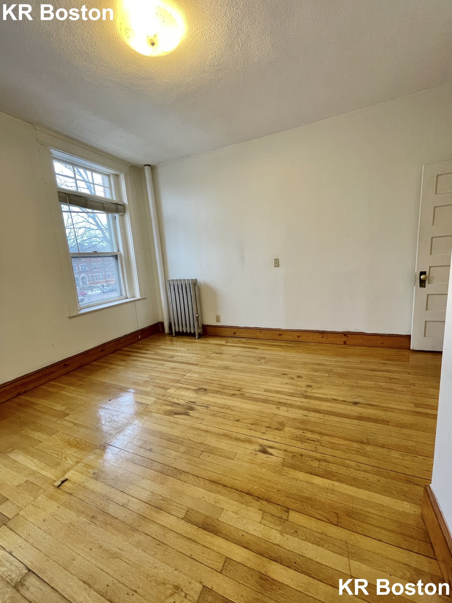 5 bed, 2 bath apartment for rent at 1905 Beacon St Unit 2, Brookline — photo 48 of 50