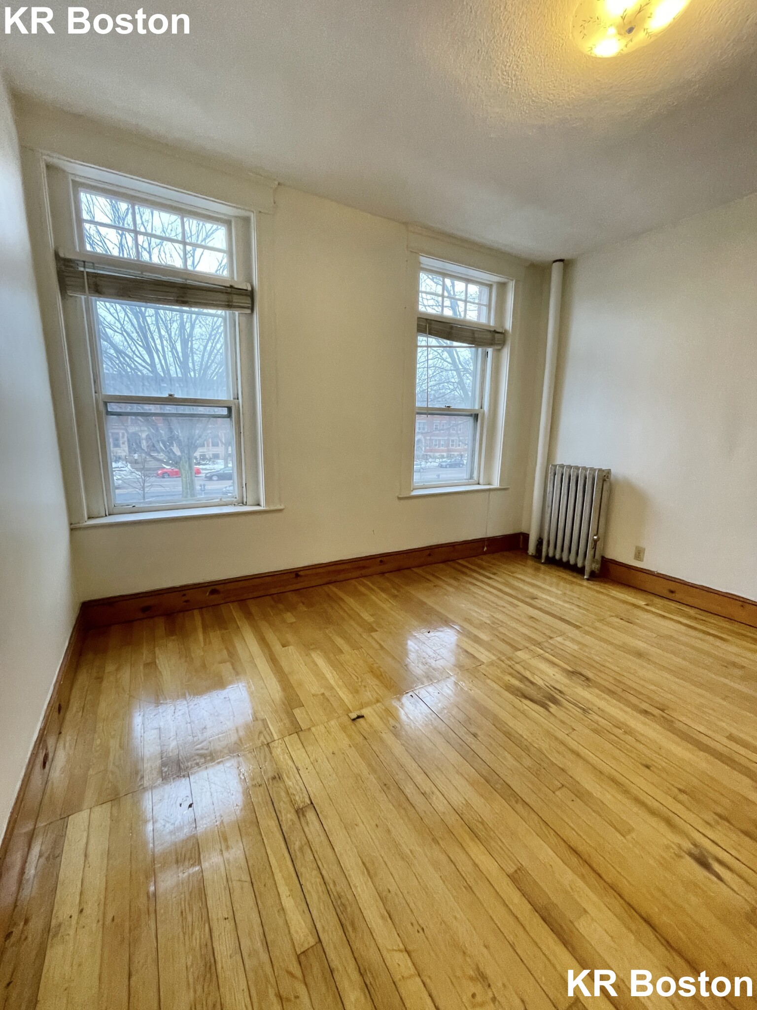5 bed, 2 bath apartment for rent at 1905 Beacon St Unit 2, Brookline — photo 47 of 50