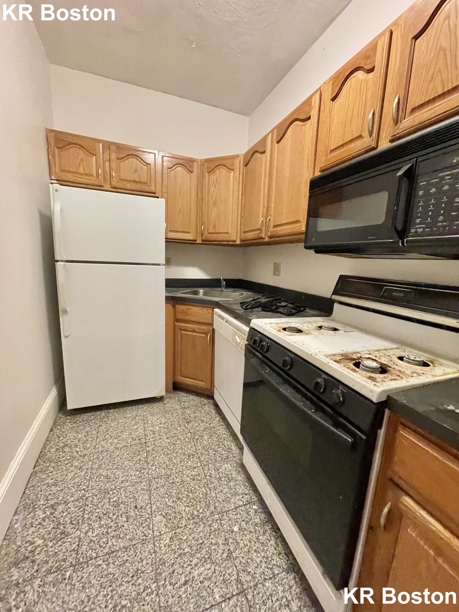 1254 Commonwealth Ave, Brighton