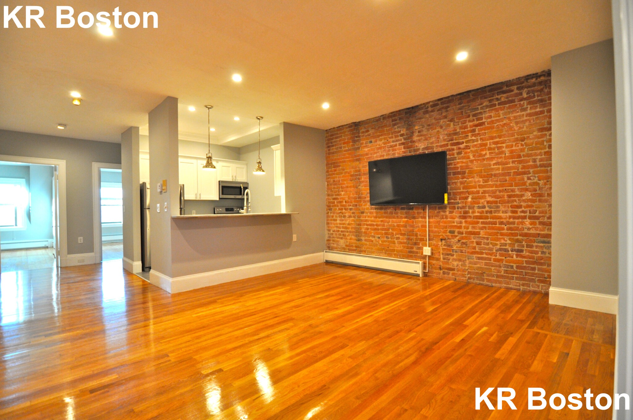 4 bed, 1 bath apartment for rent at 42 Fenway Unit 5, Fenway — photo 19 of 22
