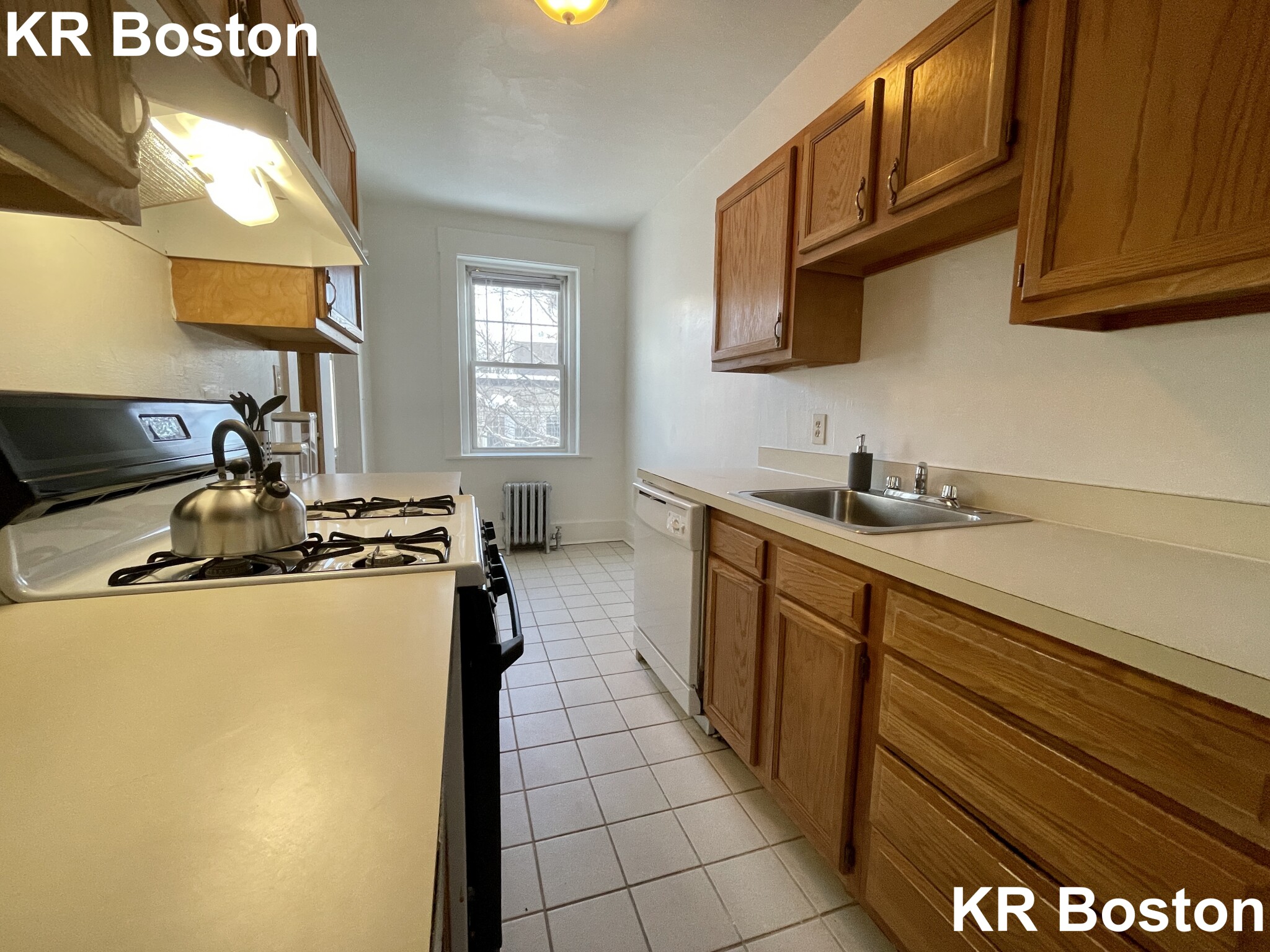 1 bed, 1 bath apartment for rent at 103 Kilsyth Rd Unit 26, Brighton — photo 3 of 15