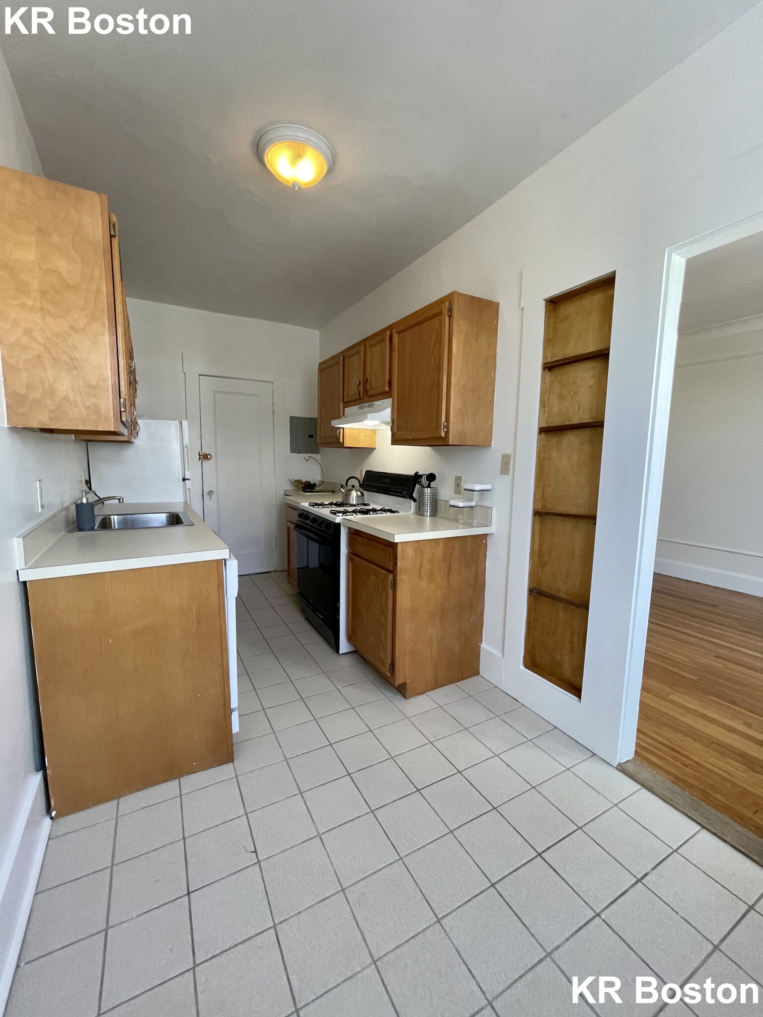 1 bed, 1 bath apartment for rent at 103 Kilsyth Rd Unit 26, Brighton — photo 14 of 15