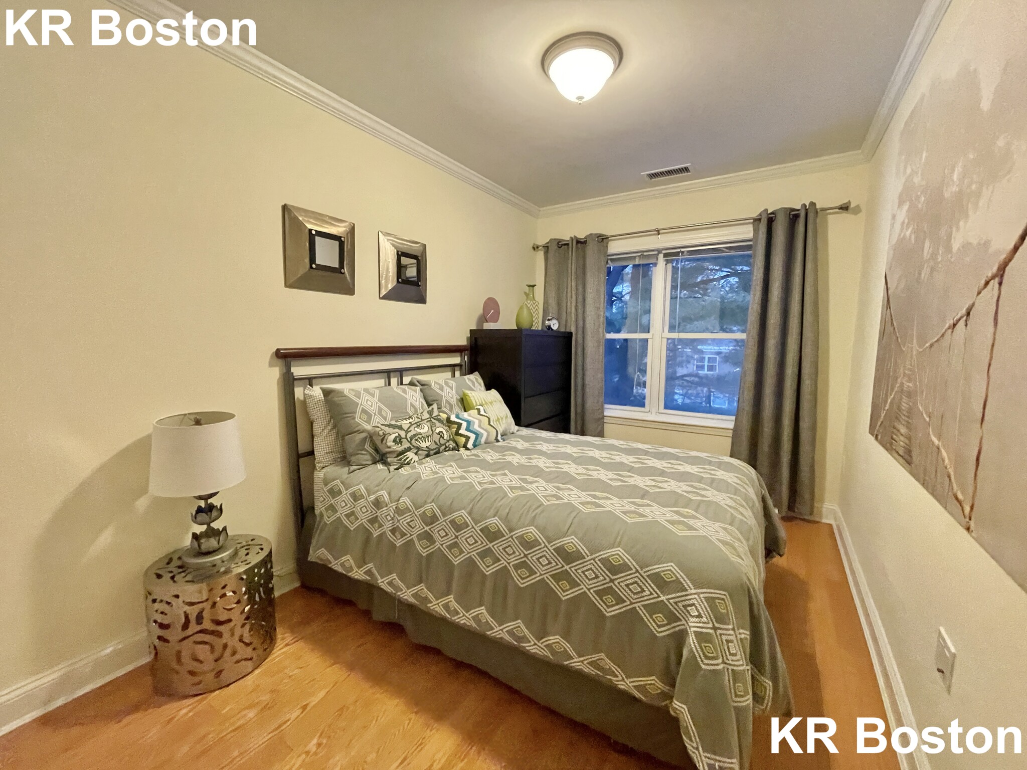 2 bed, 1.5 bath apartment for rent at 220 Sherman Rd, West Roxbury — photo 3 of 50