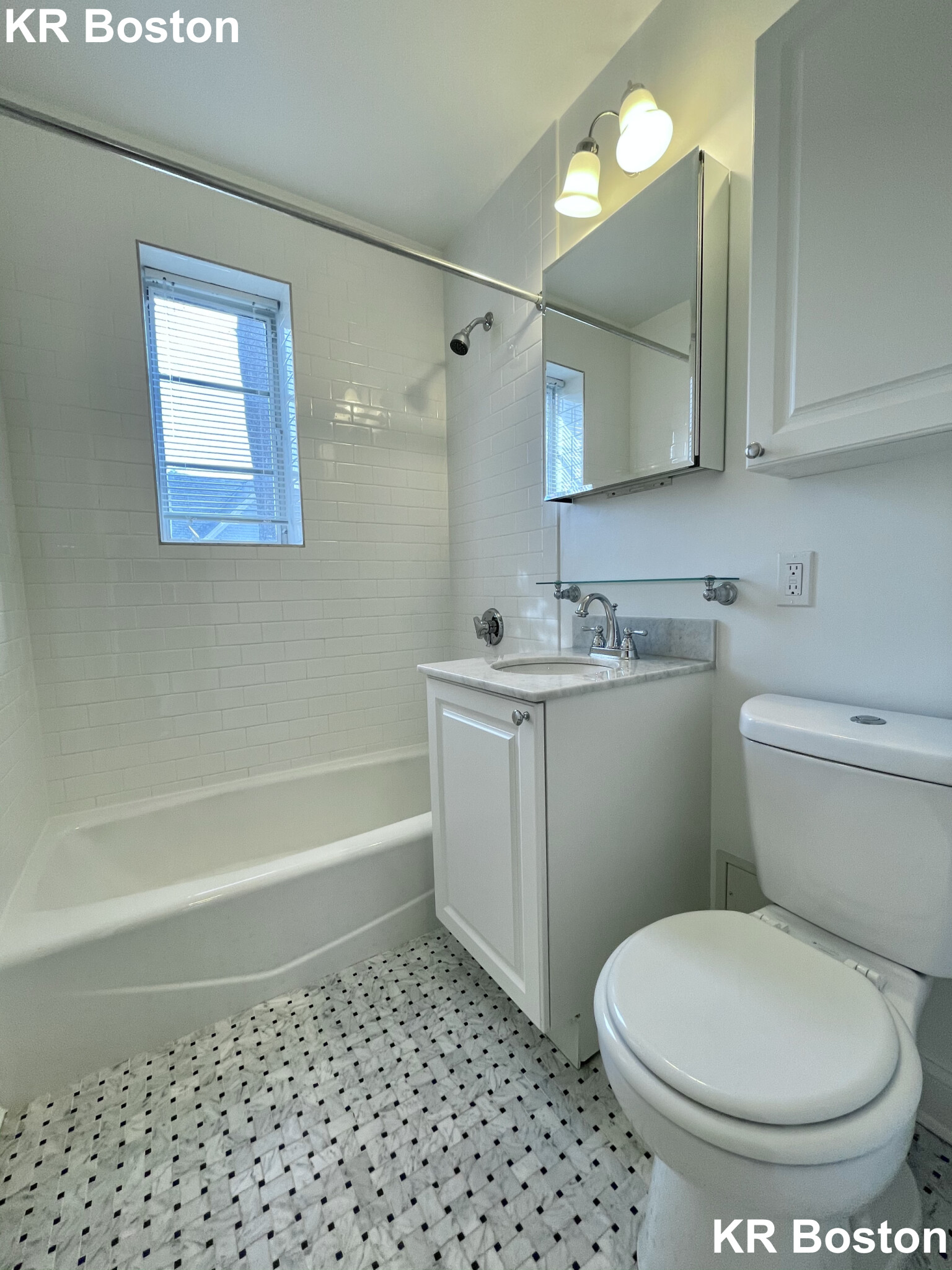 1 bed, 1 bath apartment for rent at 85 Saint Paul St Unit 3, Coolidge Corner — photo 6 of 10
