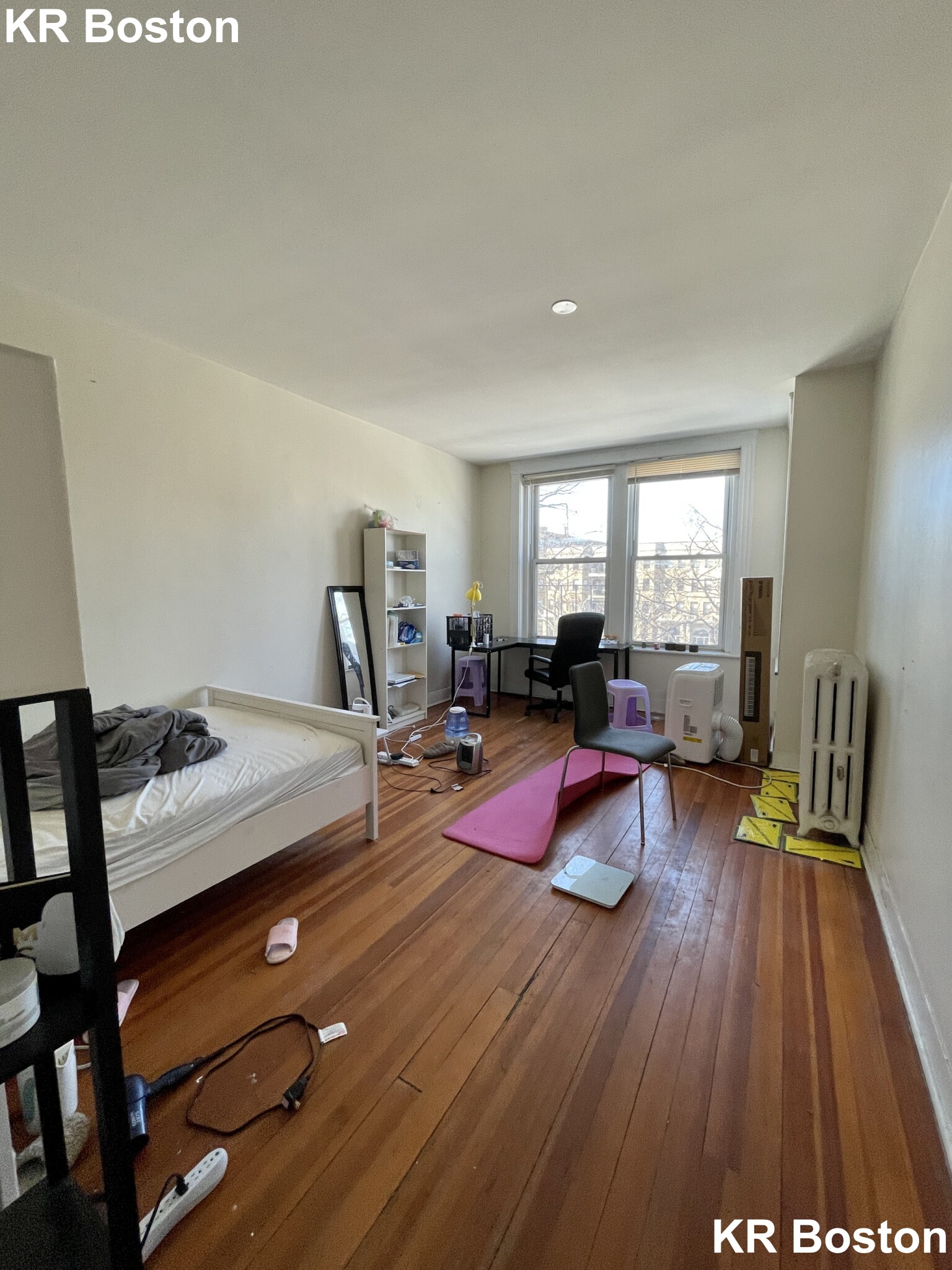 3 bed, 1 bath apartment for rent at 1130 Commonwealth Ave Unit 5, Allston — photo 72 of 120