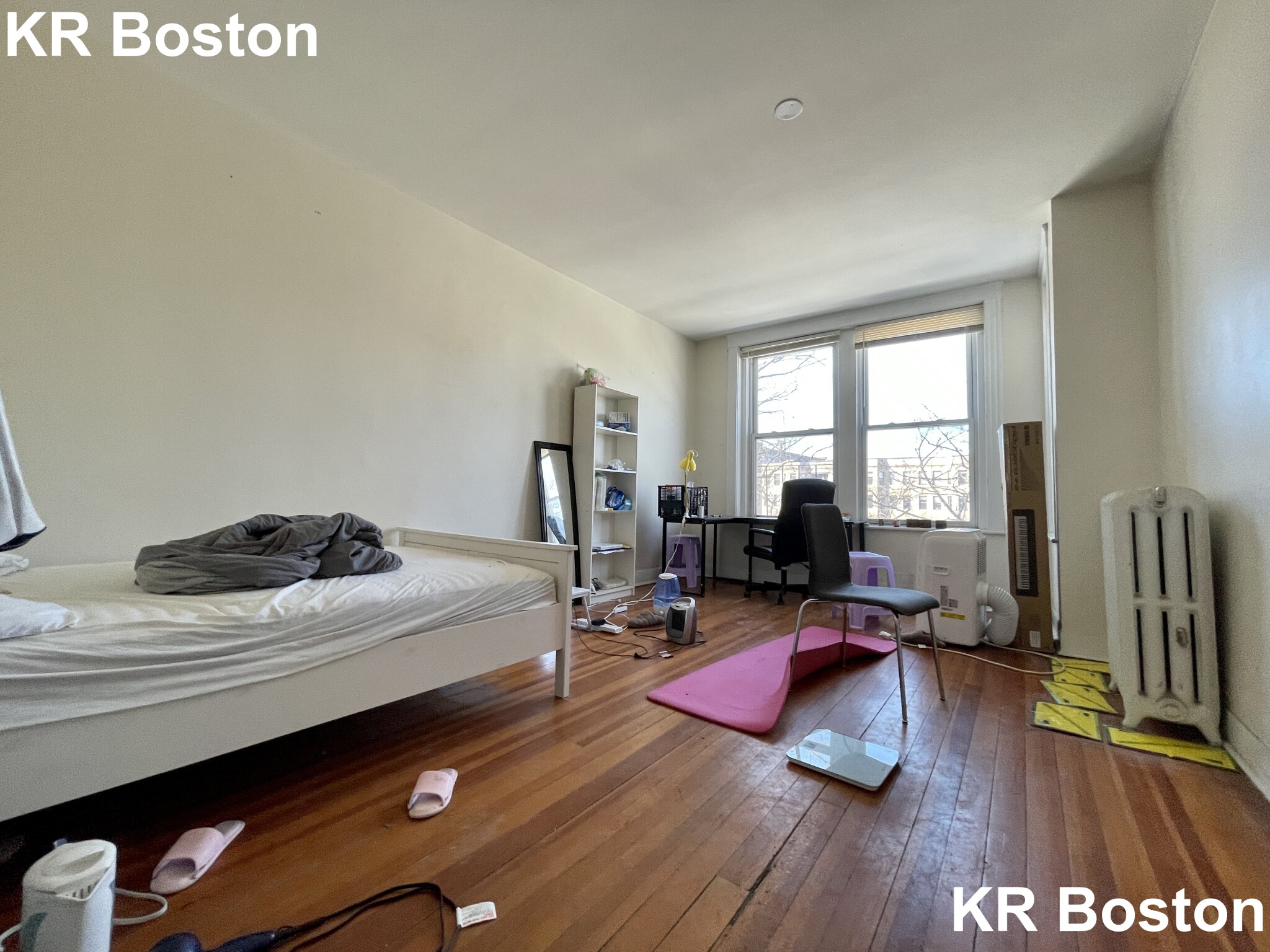 3 bed, 1 bath apartment for rent at 1130 Commonwealth Ave Unit 5, Allston — photo 71 of 120