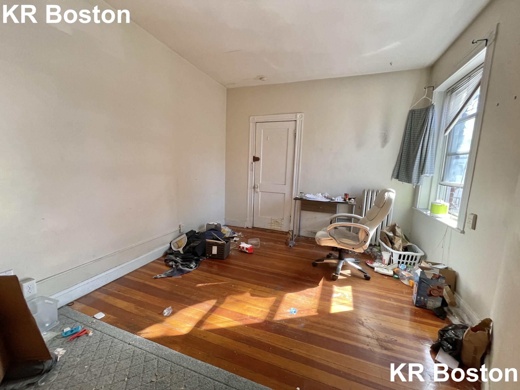 3 bed, 1 bath apartment for rent at 1130 Commonwealth Ave Unit 5, Allston — photo 70 of 120
