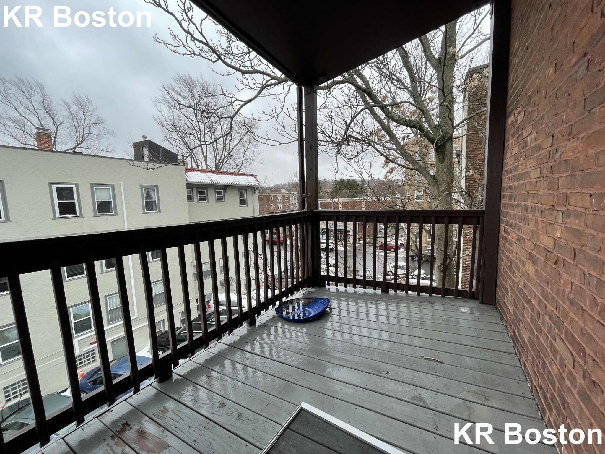 3 bed, 1 bath apartment for rent at 1130 Commonwealth Ave Unit 5, Allston — photo 90 of 120