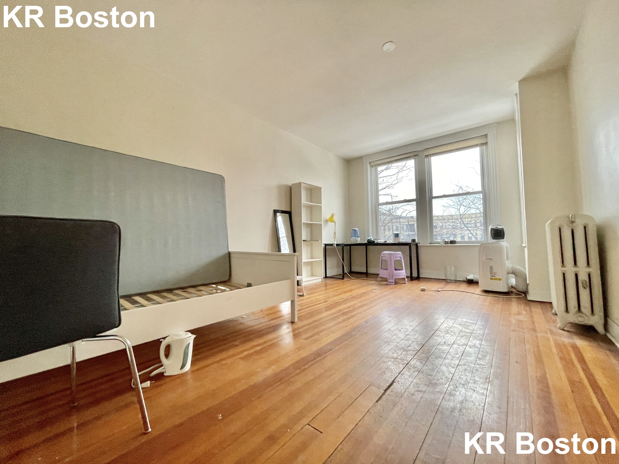 3 bed, 1 bath apartment for rent at 1130 Commonwealth Ave Unit 5, Allston — photo 73 of 120