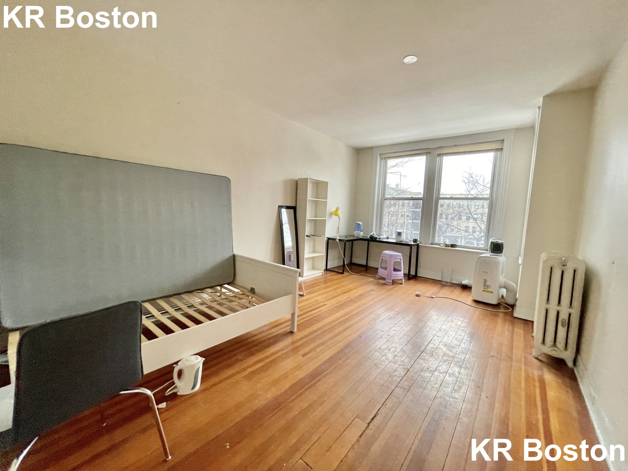 3 bed, 1 bath apartment for rent at 1130 Commonwealth Ave Unit 5, Allston — photo 74 of 120