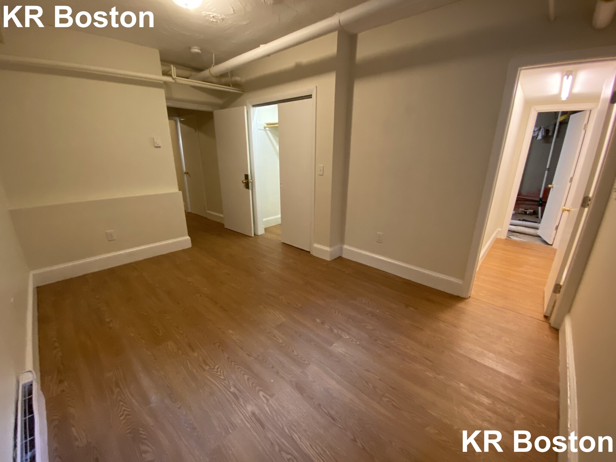 33 Lancaster Ter, Washington Square