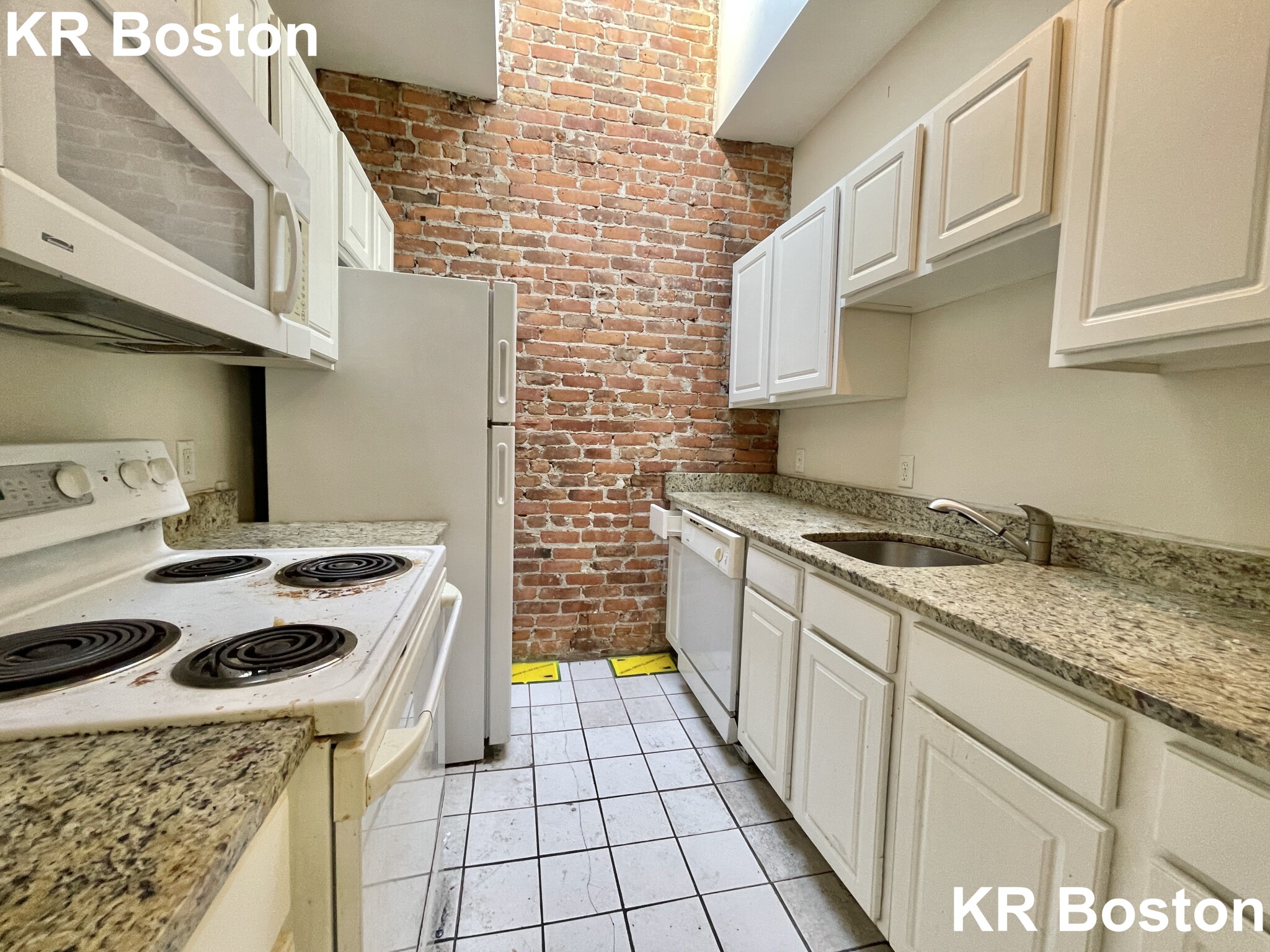 3 bed, 1 bath apartment for rent at 1130 Commonwealth Ave Unit 5, Allston — photo 22 of 120