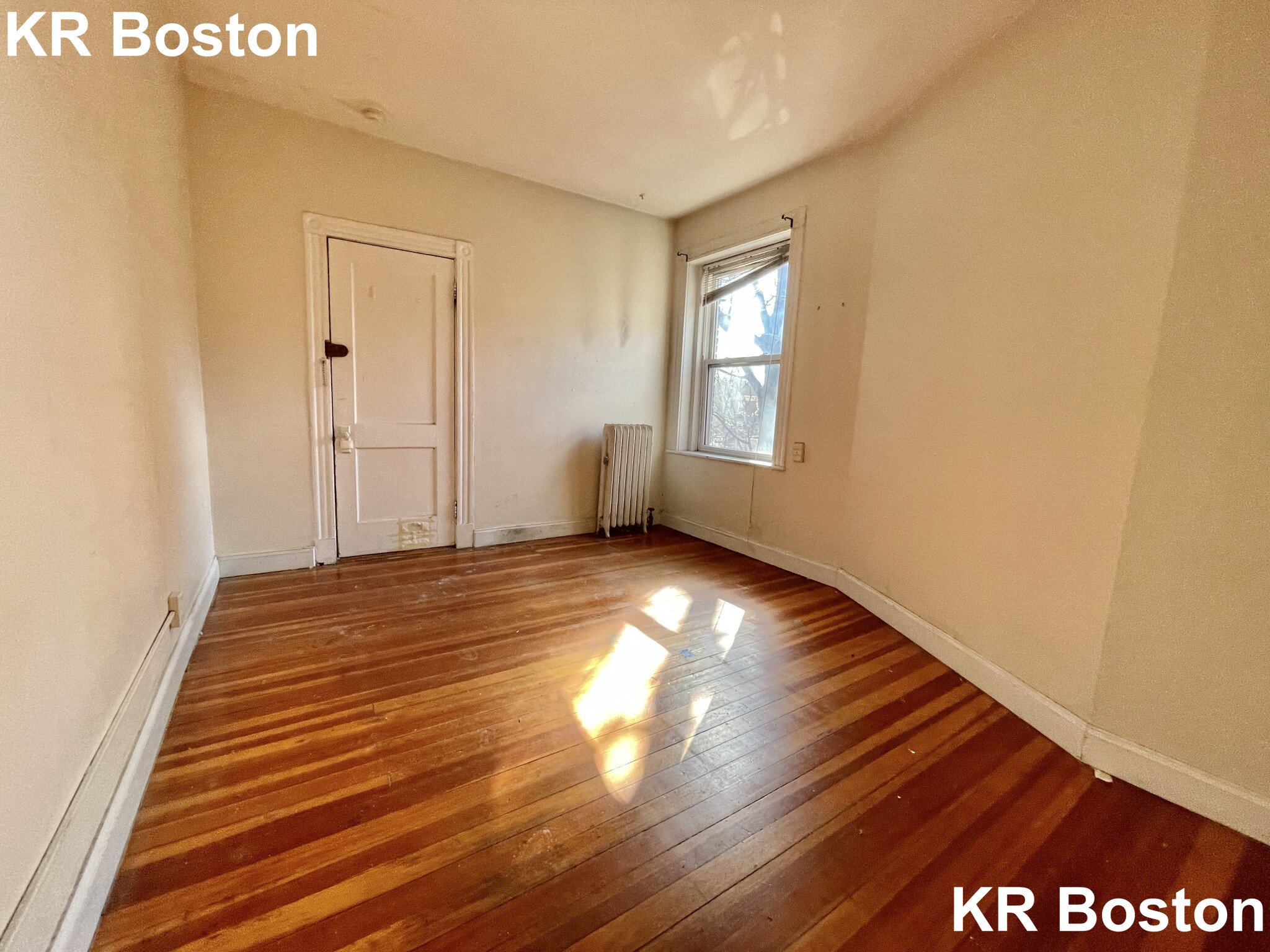 3 bed, 1 bath apartment for rent at 1130 Commonwealth Ave Unit 5, Allston — photo 39 of 120