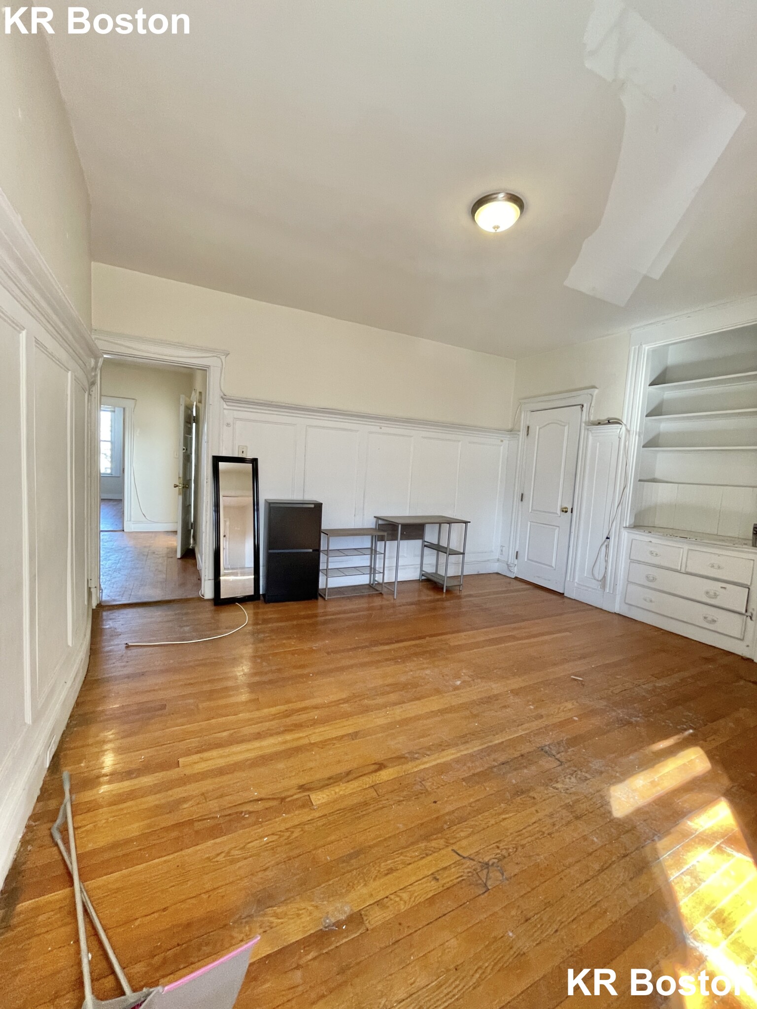 3 bed, 1 bath apartment for rent at 1130 Commonwealth Ave Unit 5, Allston — photo 37 of 120