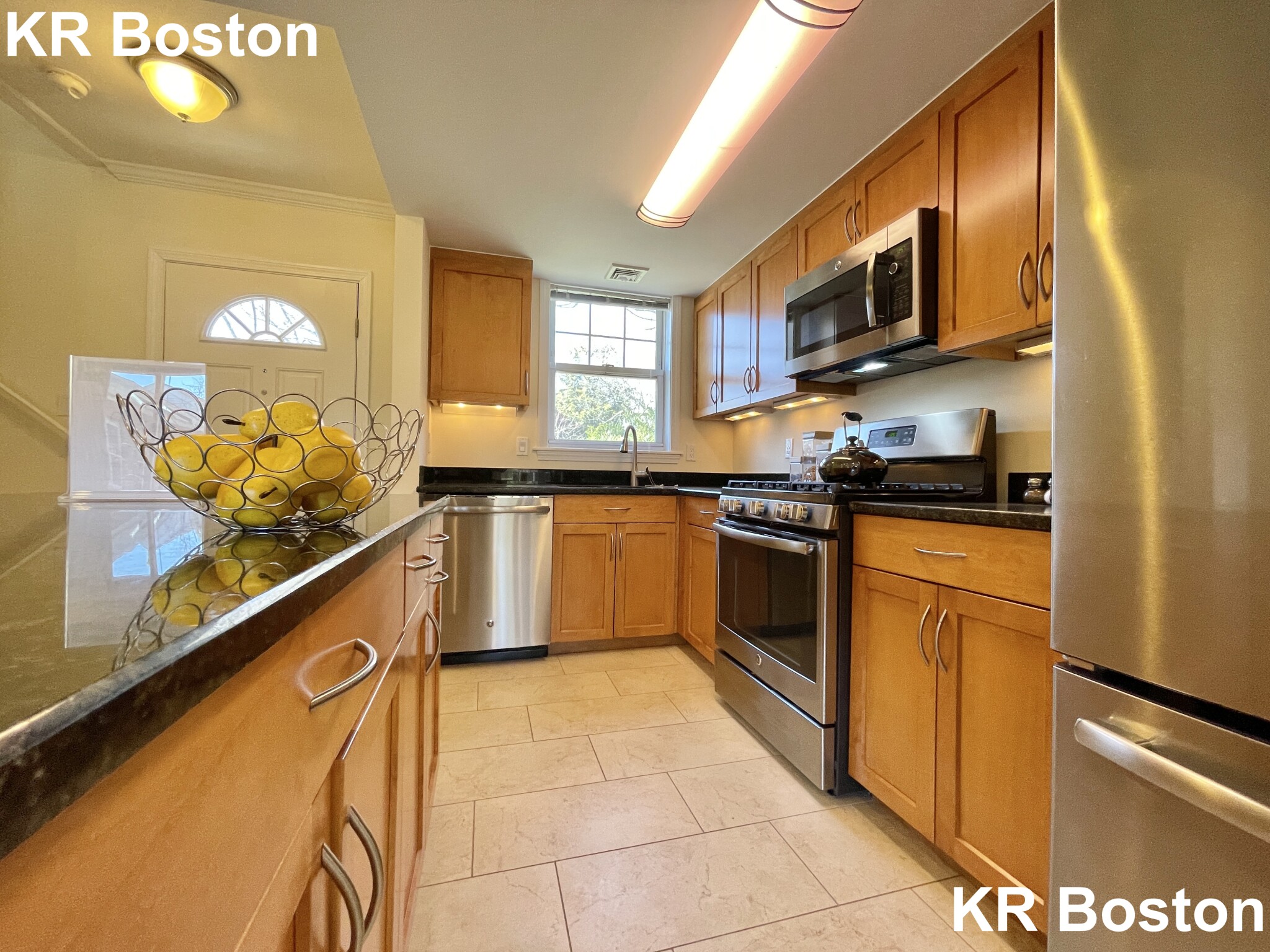2 bed, 1 bath apartment for rent at 220 Independence Dr, Chestnut Hill — photo 4 of 50