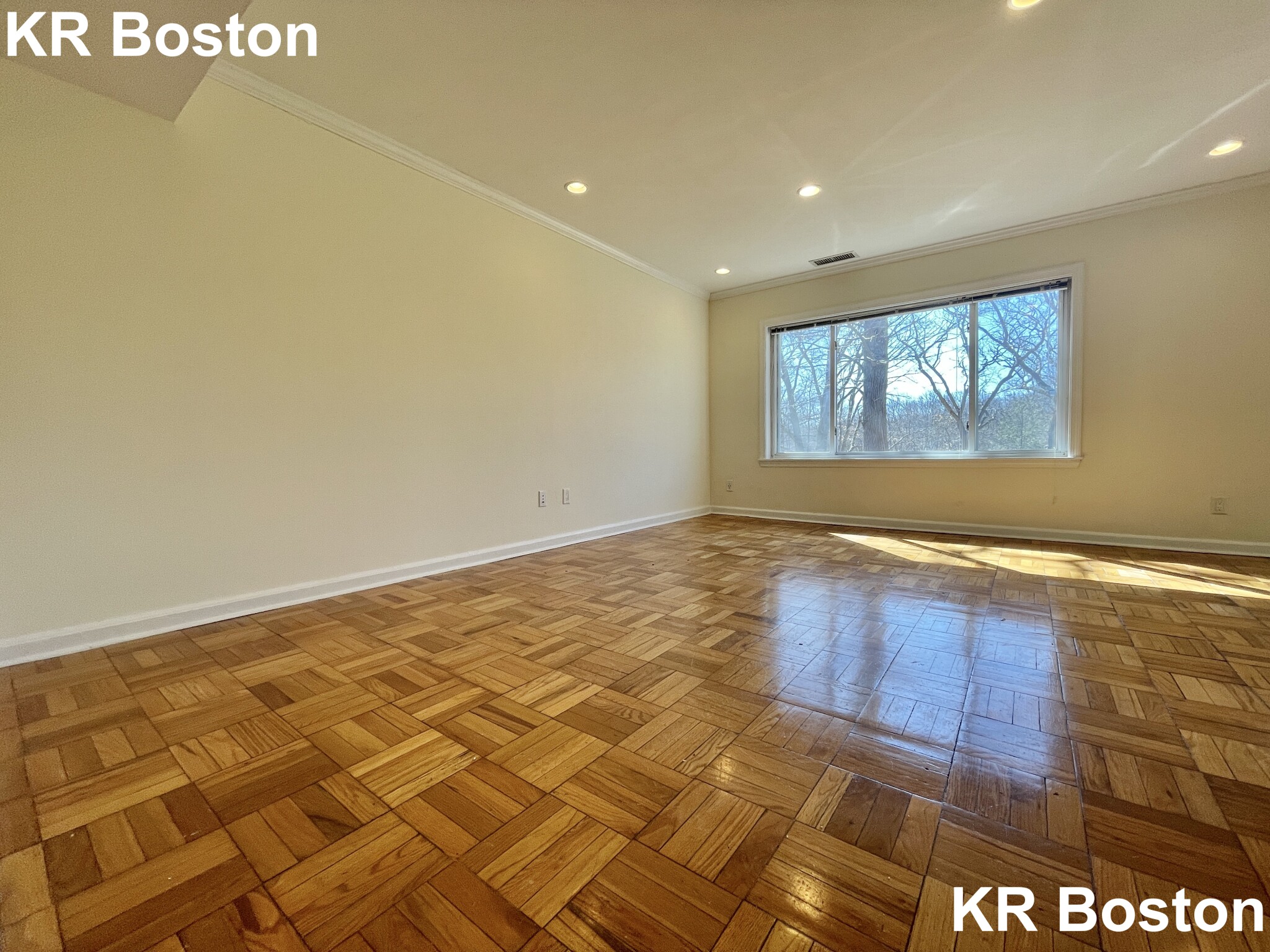 1 bed, 1.5 bath apartment for rent at 128 Sherman Rd, Chestnut Hill — photo 33 of 47