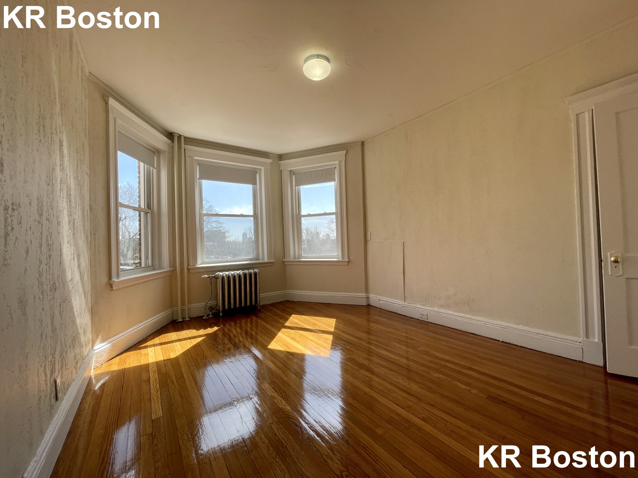 1171 Boylston St, Fenway