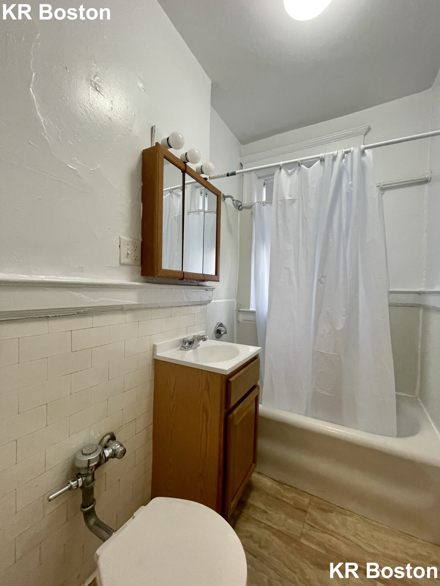 1171 Boylston St, Fenway