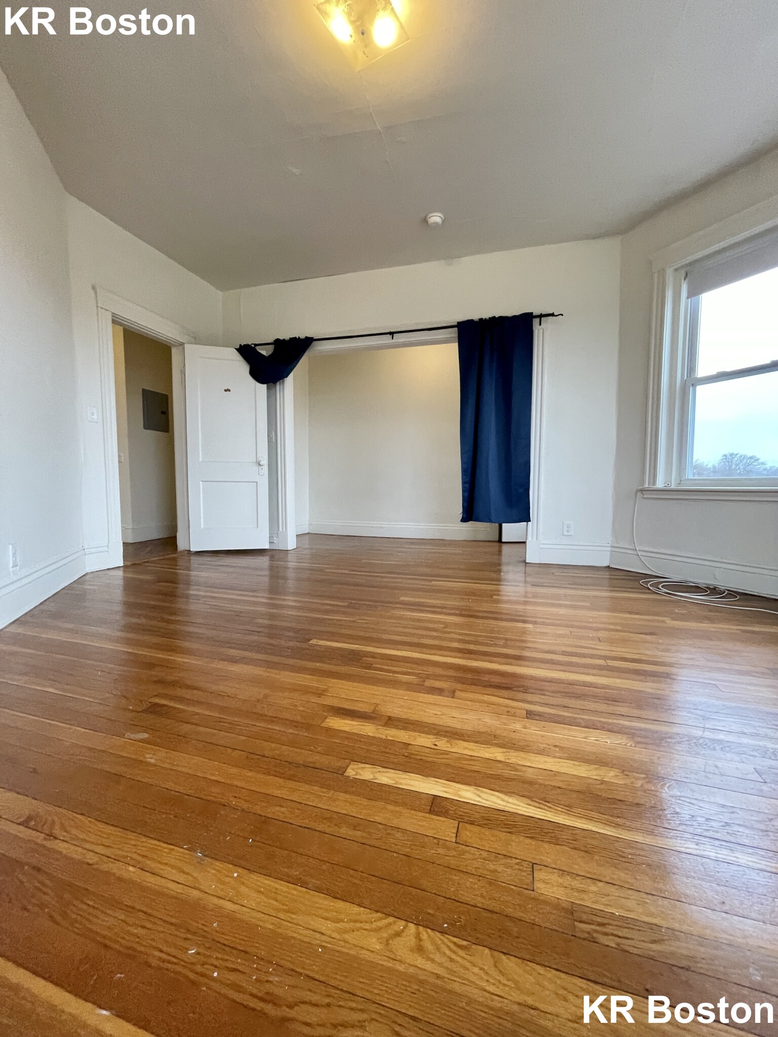 Studio bed, 1 bath apartment for rent at 1350 Commonwealth Ave Unit 24, Allston — photo 11 of 12