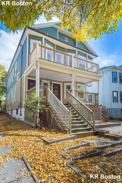 3 bed, 2 bath apartment for rent at 299-301 Alewife Brook Pkwy, Somerville — photo 12 of 21