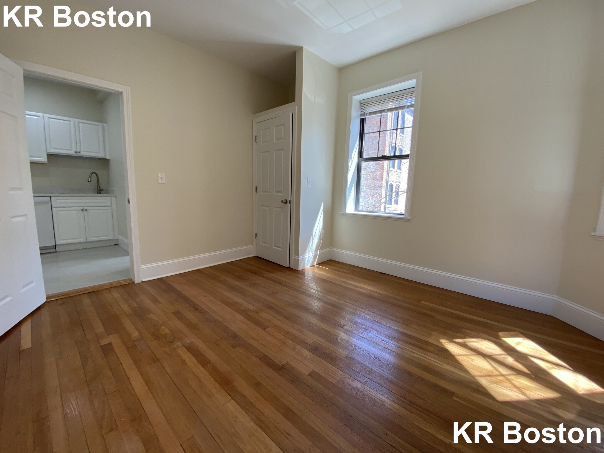 2 bed, 1 bath apartment for rent at 1412 Commonwealth Ave Unit 9, Brighton — photo 7 of 12