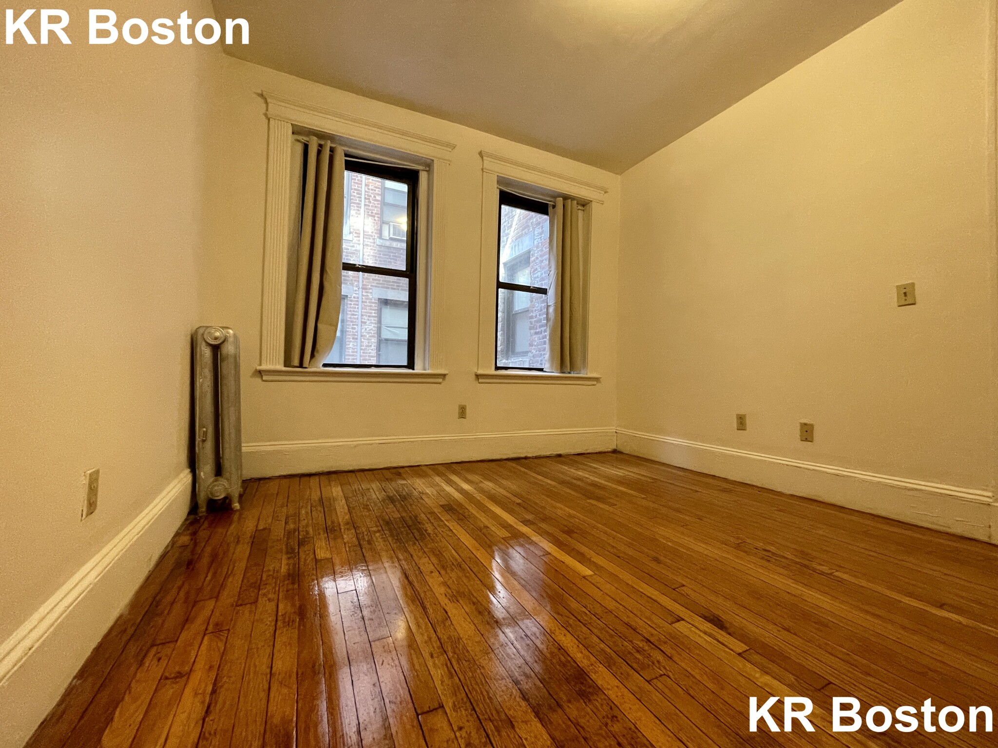 1254 Commonwealth Ave, Brighton