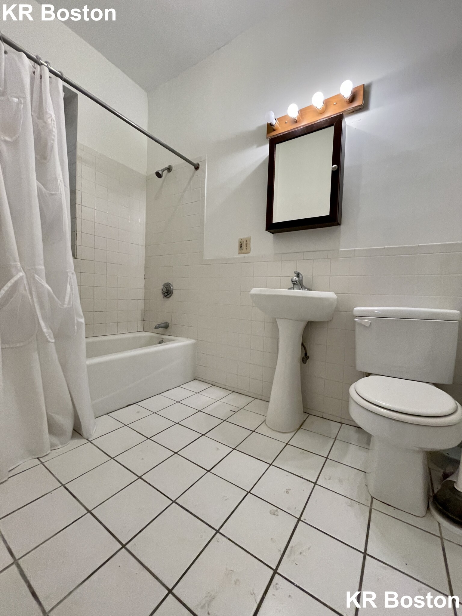 1254 Commonwealth Ave, Brighton