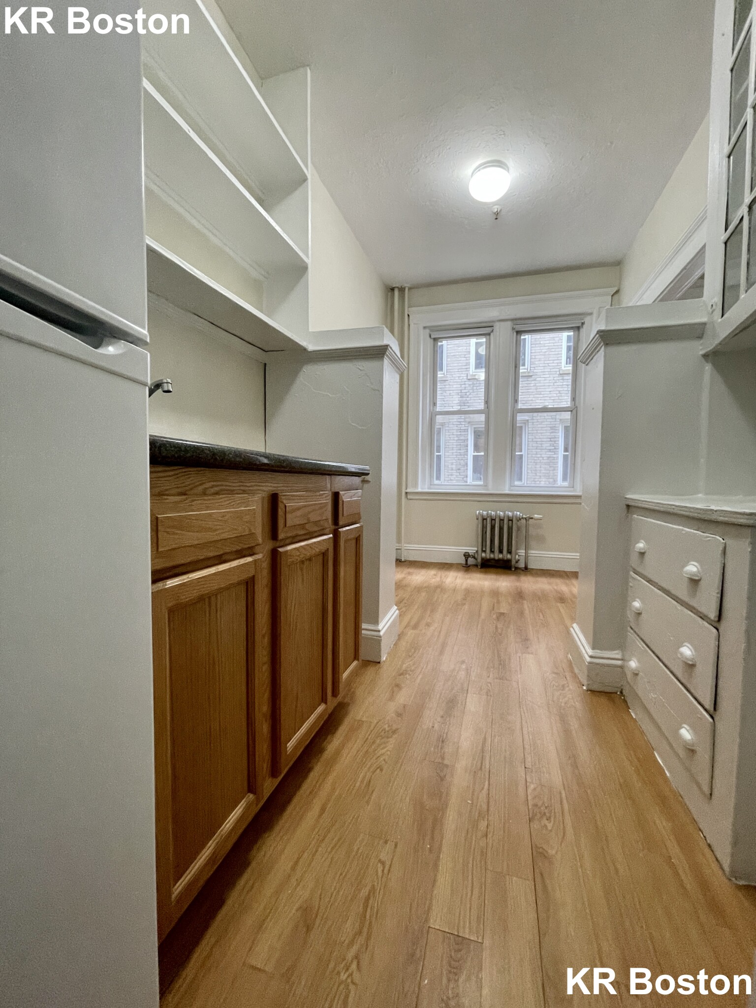 Studio bed, 1 bath apartment for rent at 1165 Boylston St Unit 2, Fenway — photo 15 of 19