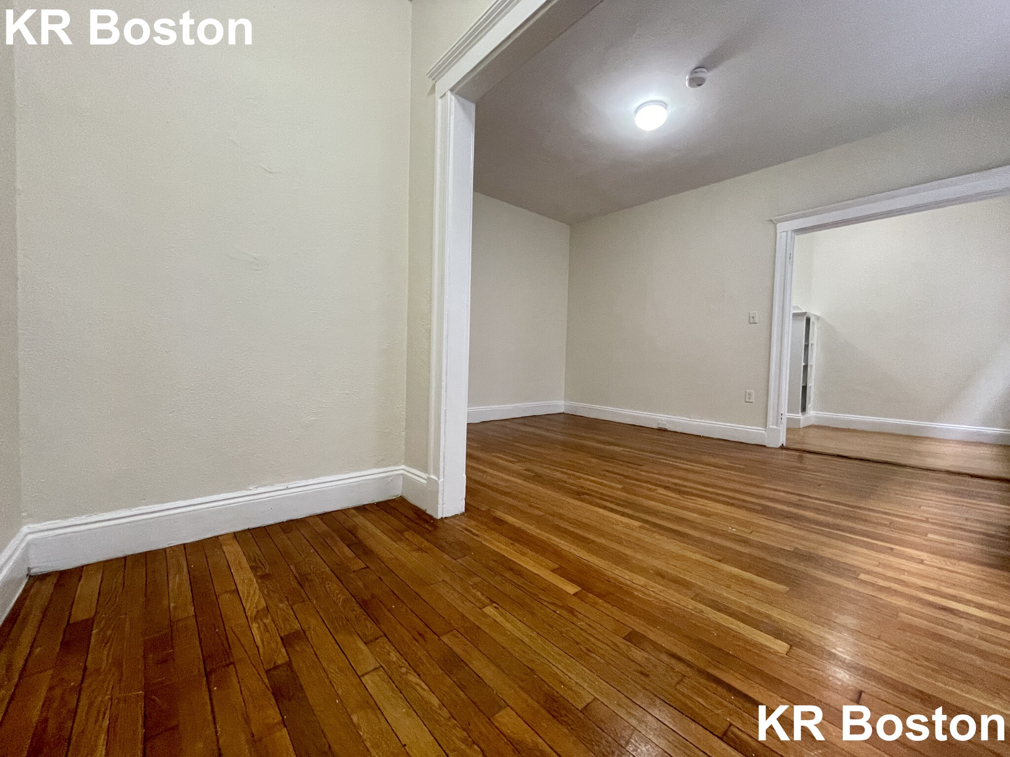 Studio bed, 1 bath apartment for rent at 1165 Boylston St Unit 2, Fenway — photo 11 of 19