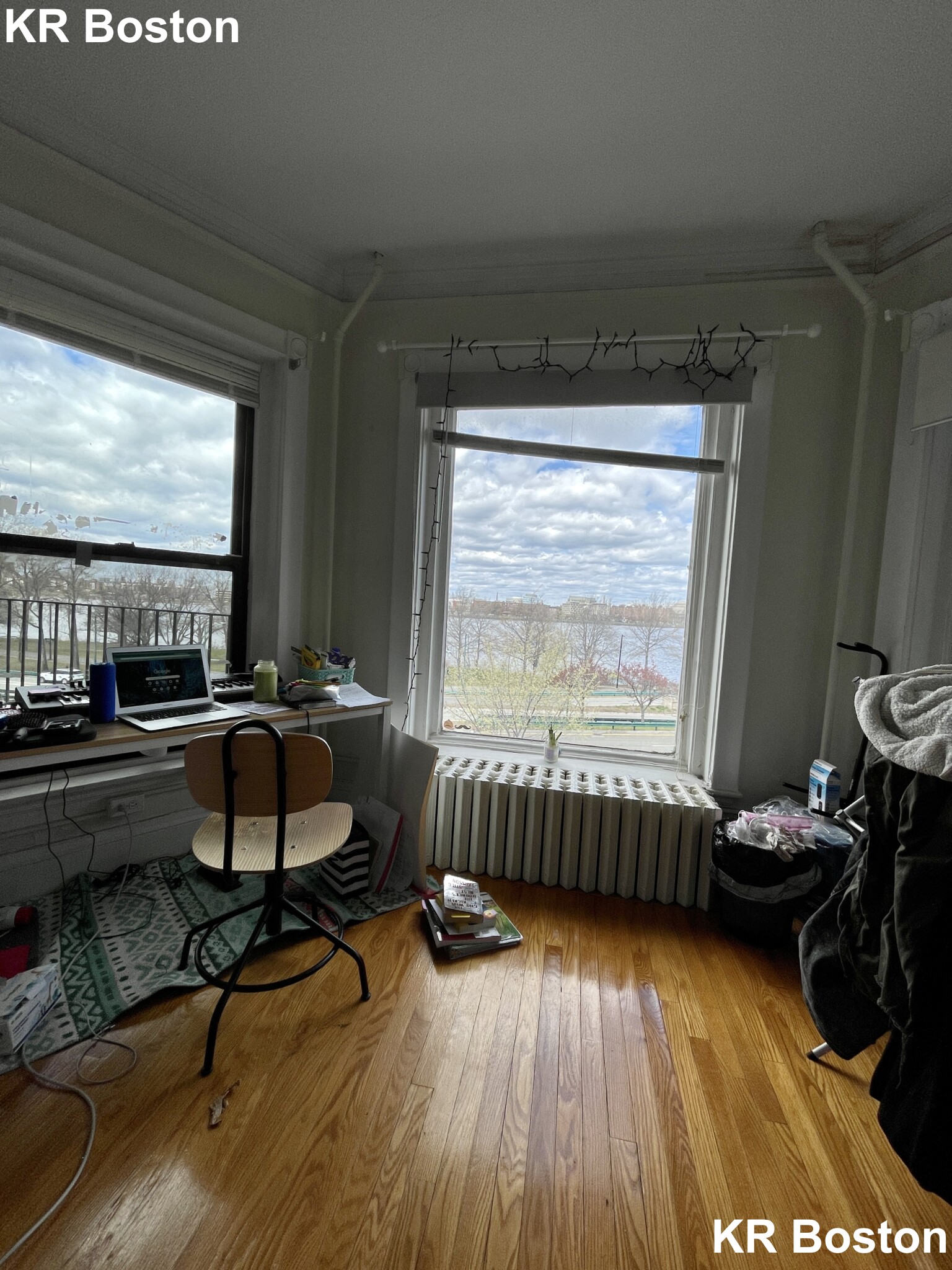 2 bed, 1 bath apartment for rent at 42 Bay State Rd Unit 3R, Fenway — photo 7 of 13