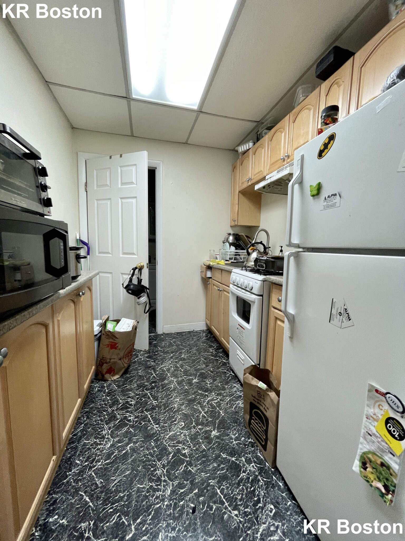 2 bed, 1 bath apartment for rent at 42 Bay State Rd Unit 3R, Fenway — photo 4 of 13