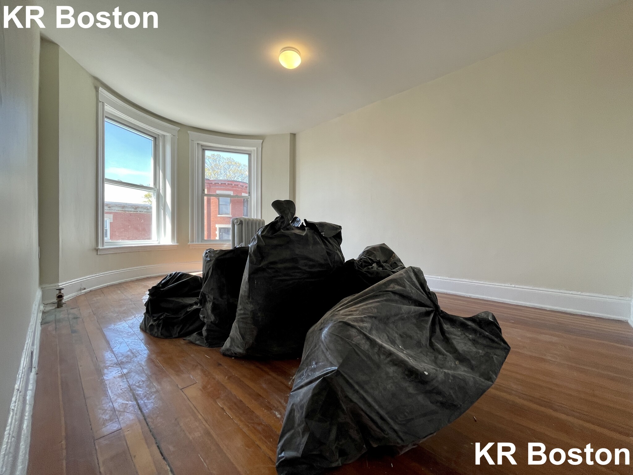 7 Mount Hood Rd, Brighton