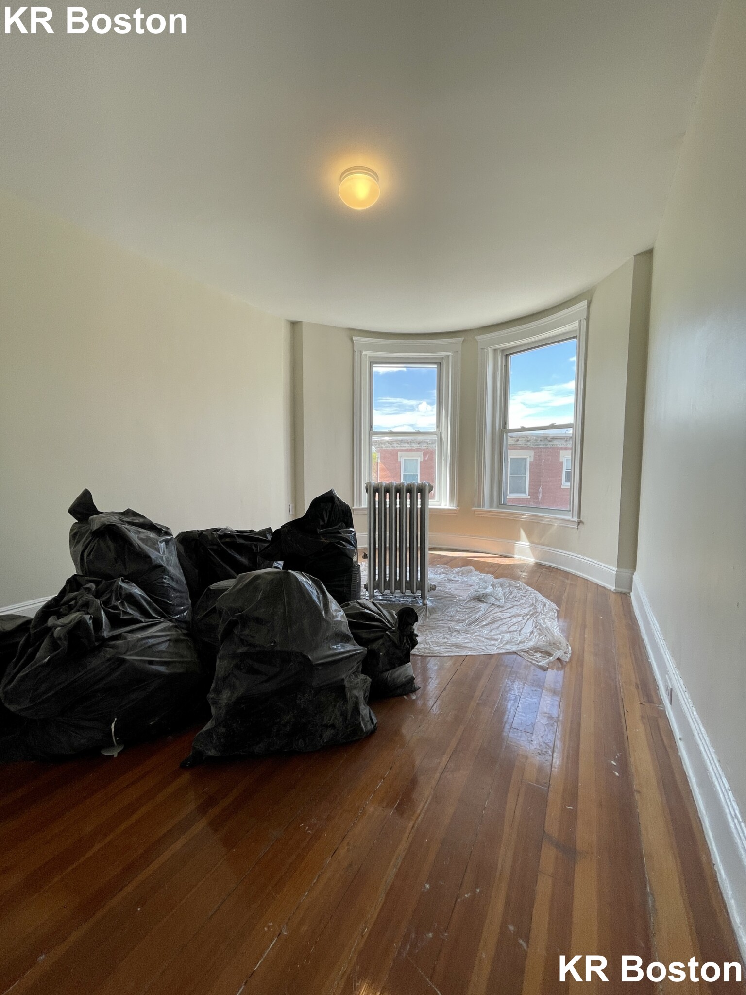 7 Mount Hood Rd, Brighton