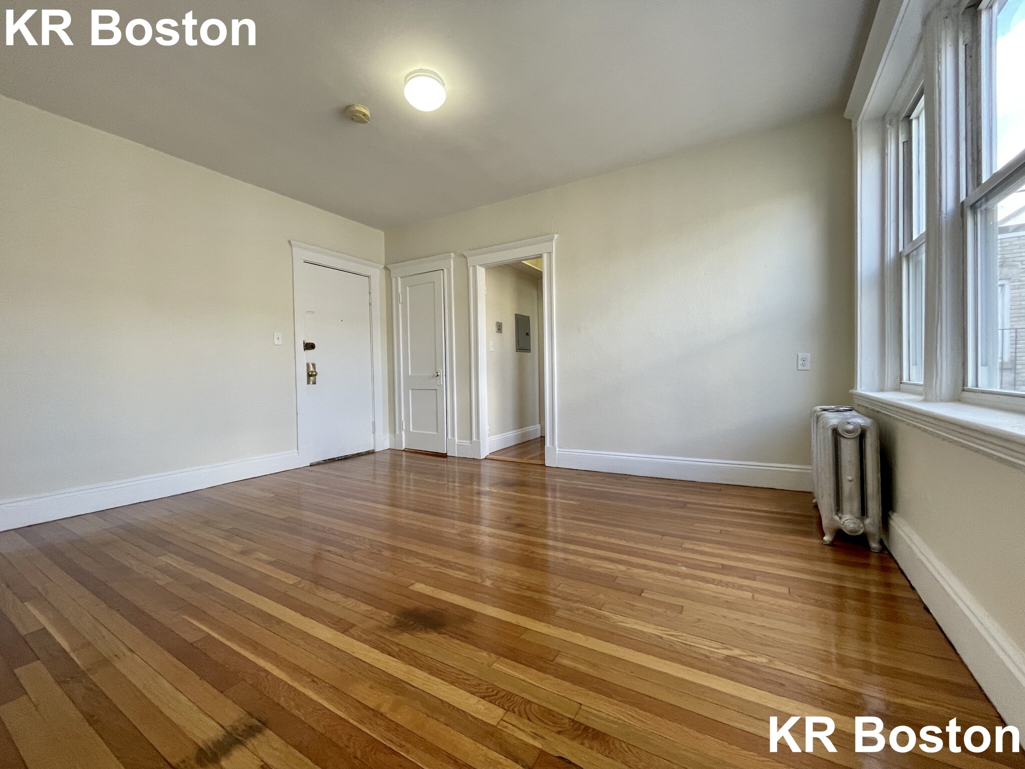 1171 Boylston St, Fenway