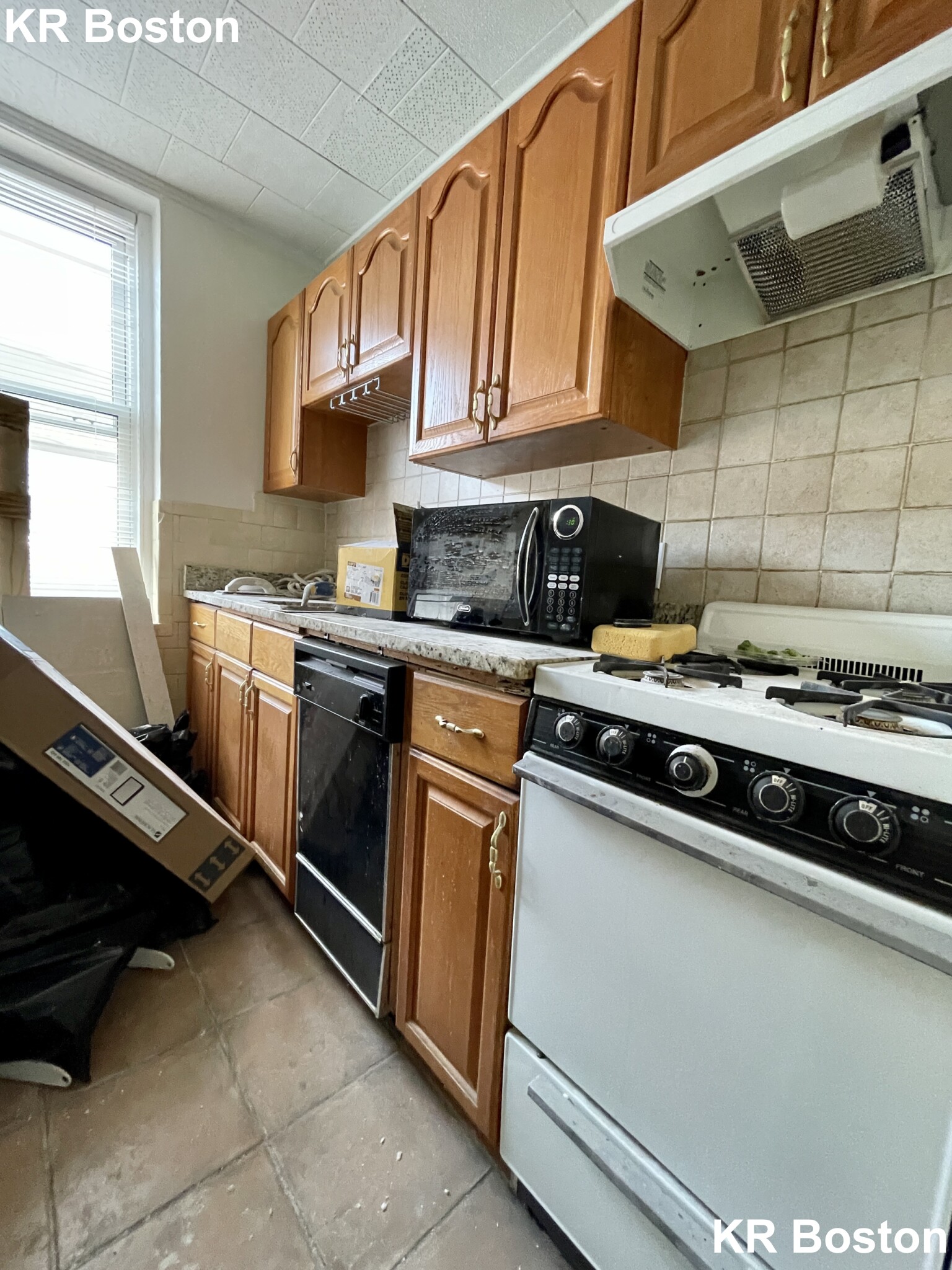 2 bed, 1 bath apartment for rent at 126 Warren St Unit 42, Brighton — photo 23 of 33
